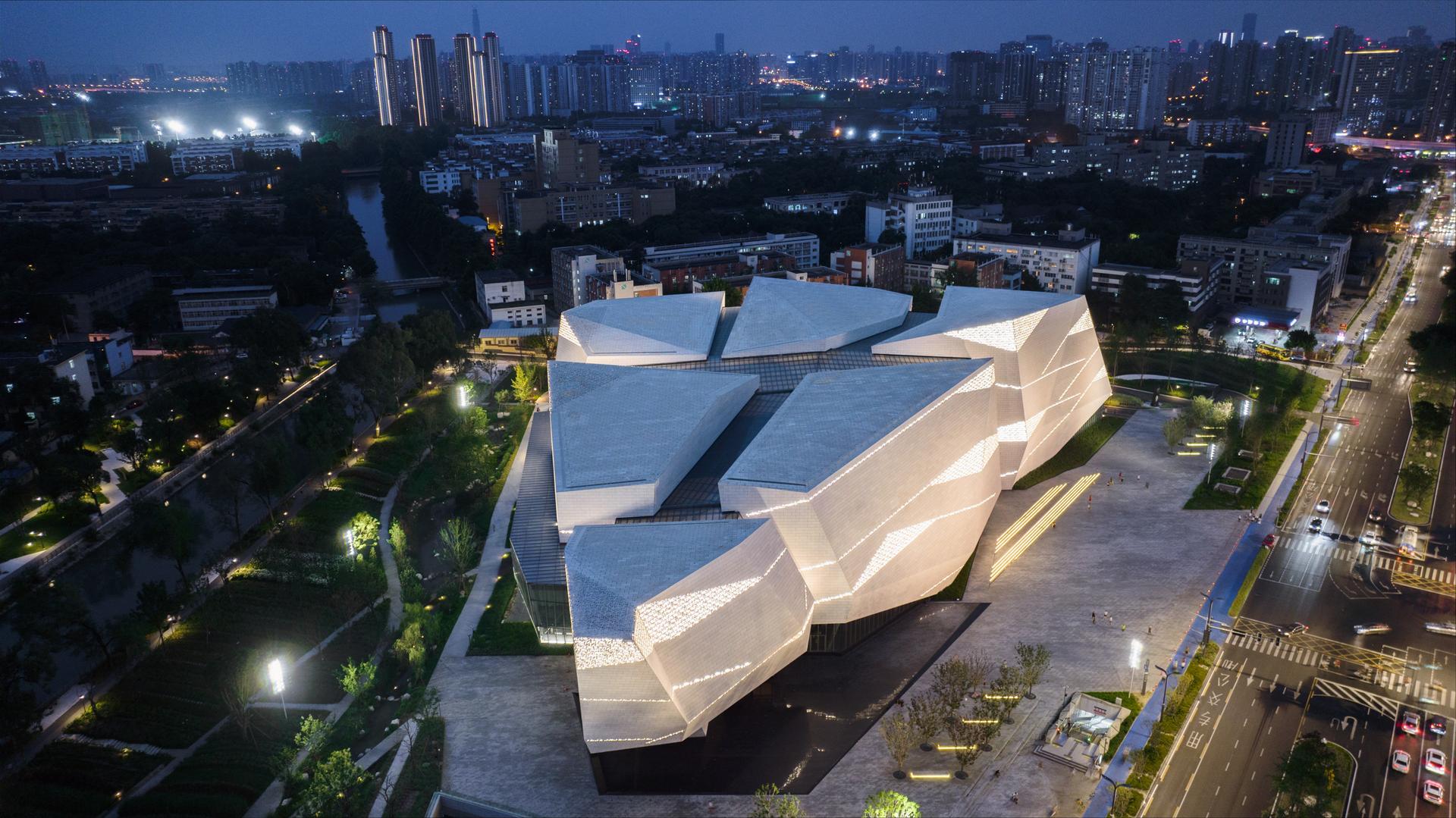 Chengdu Museum of Natural History - image 8