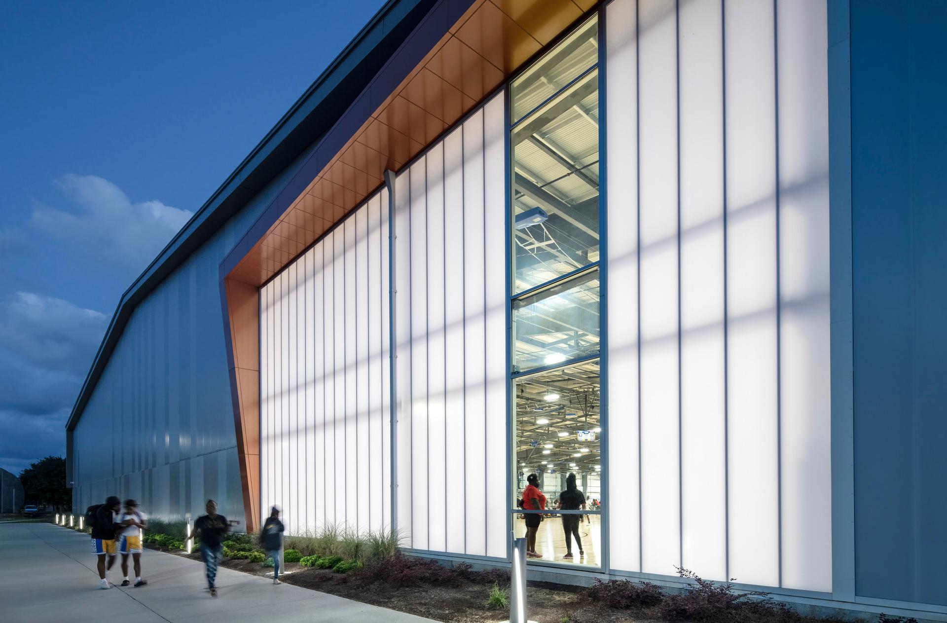 Virginia Beach Sports Center - image 13