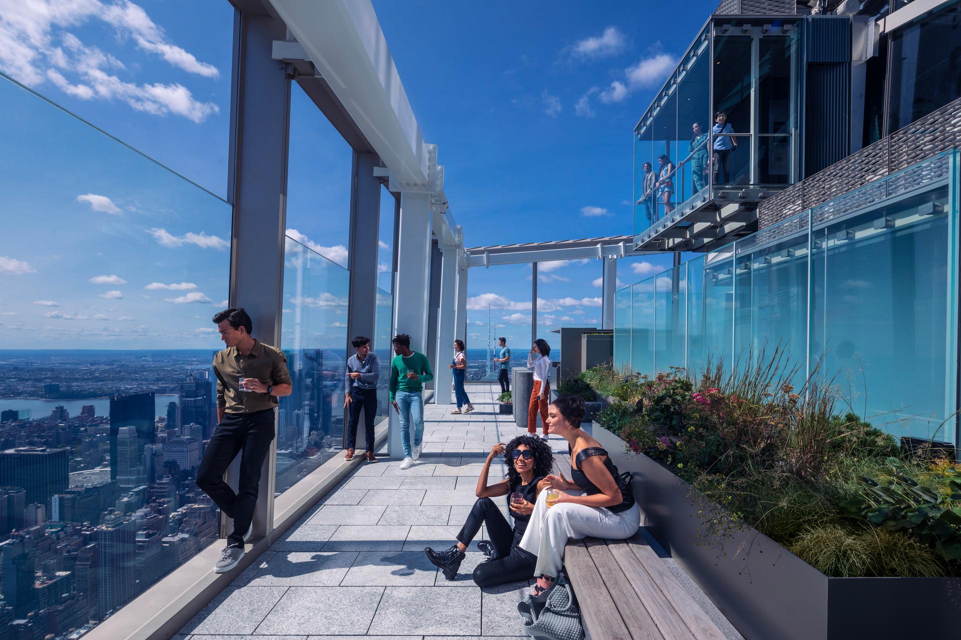 SUMMIT One Vanderbilt: Interaction of Art and Architecture - image 3