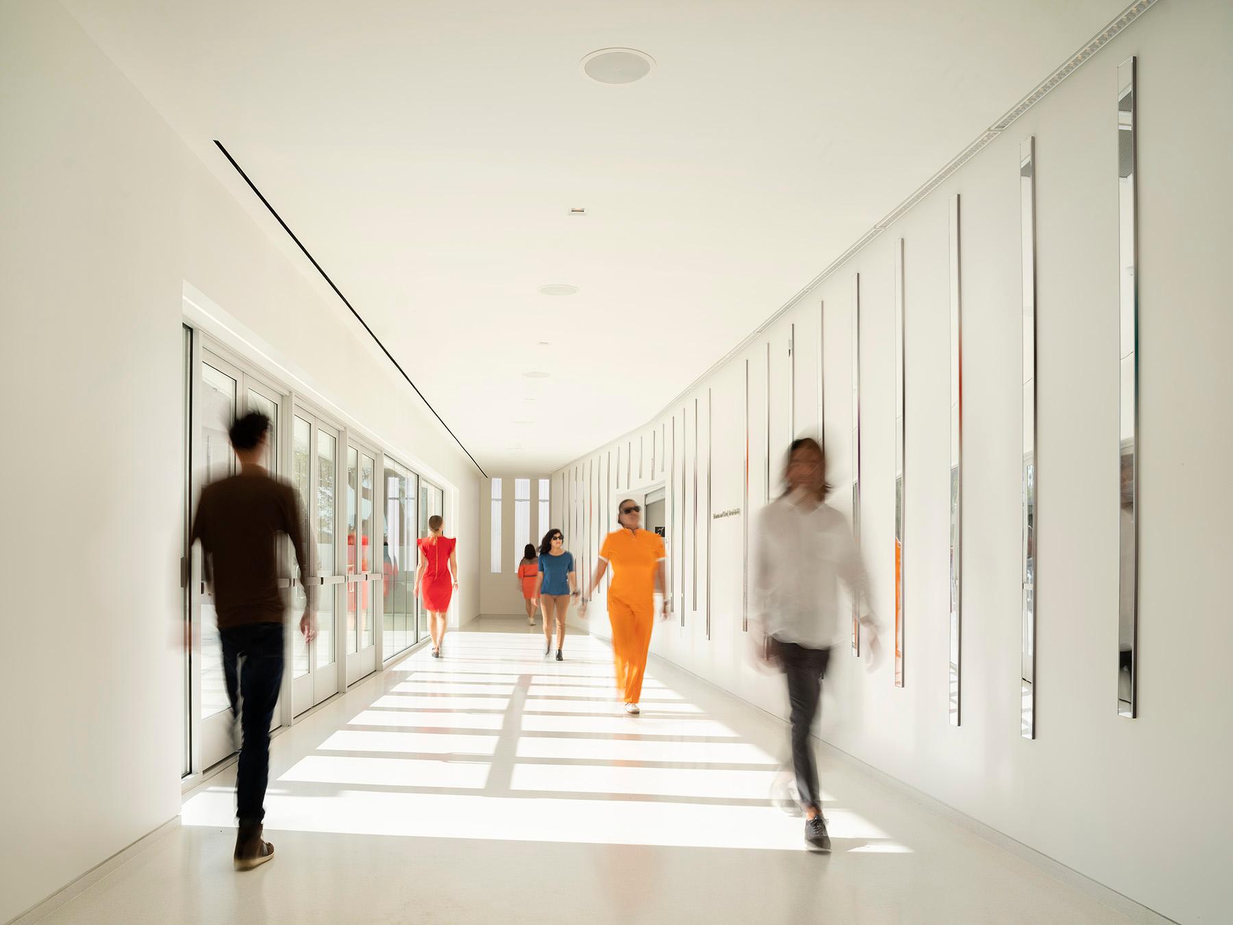 Glorya Kaufman Performing Arts Center - image 11