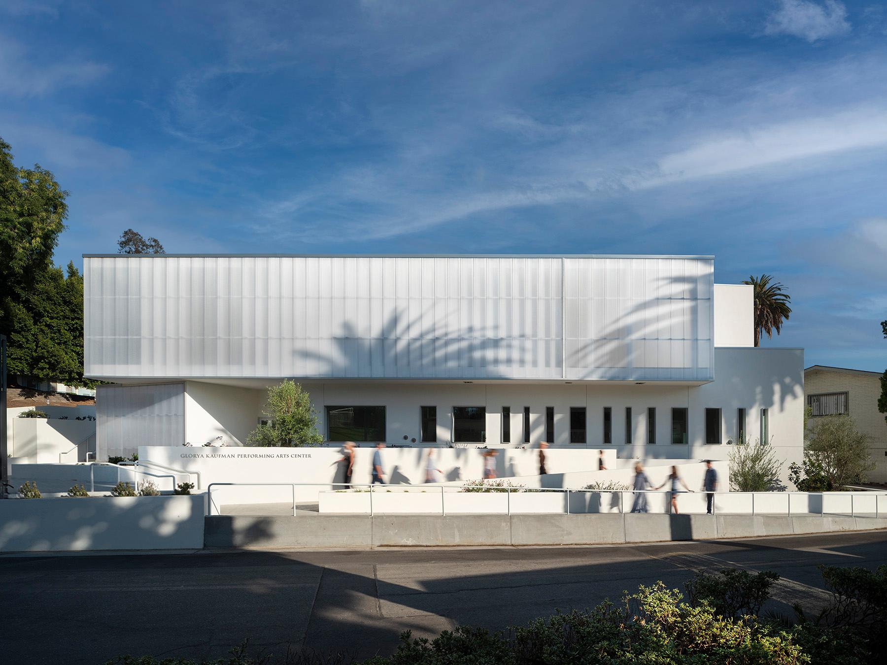 Glorya Kaufman Performing Arts Center - image 14