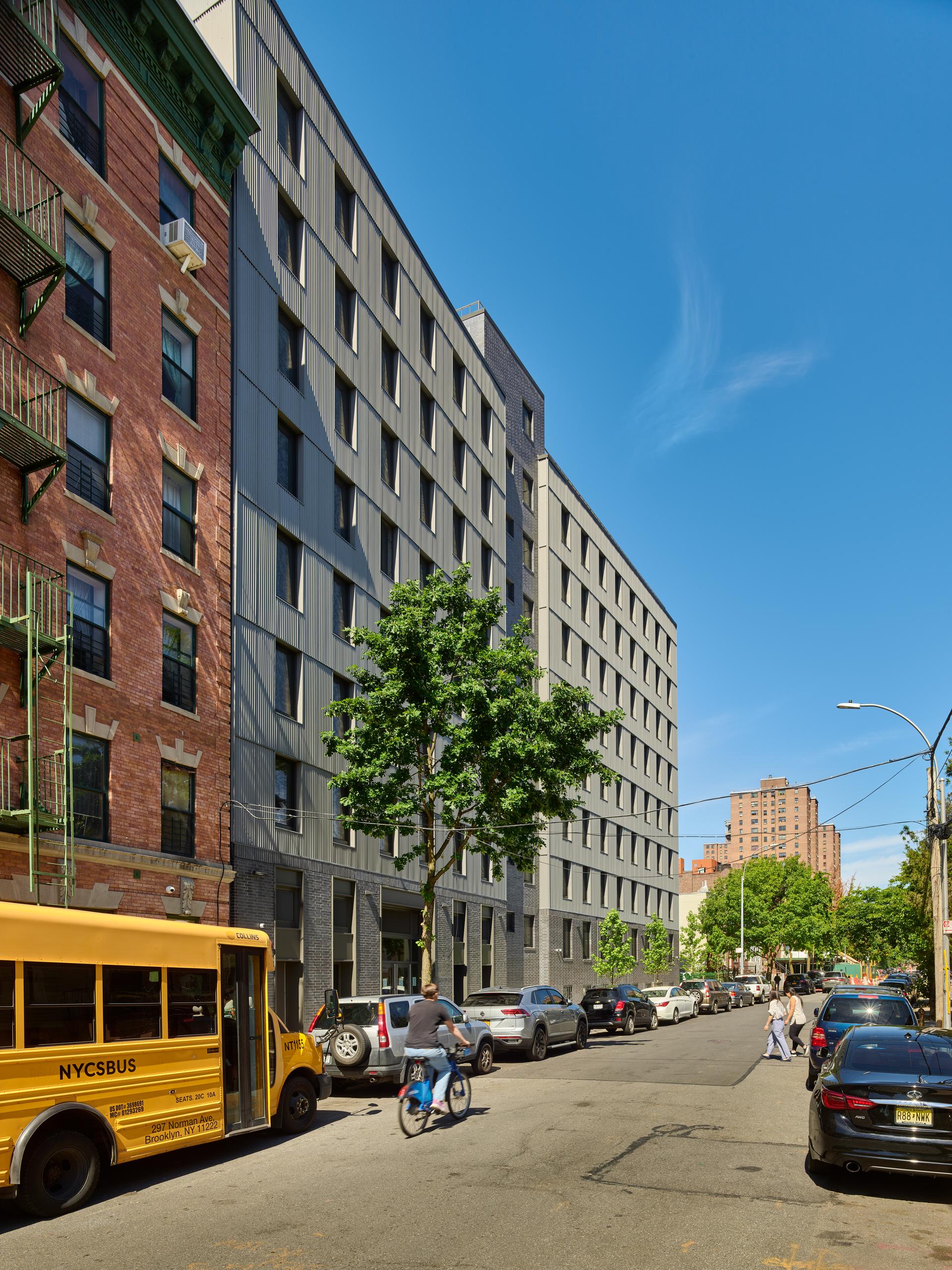 Betances Residence - image 6