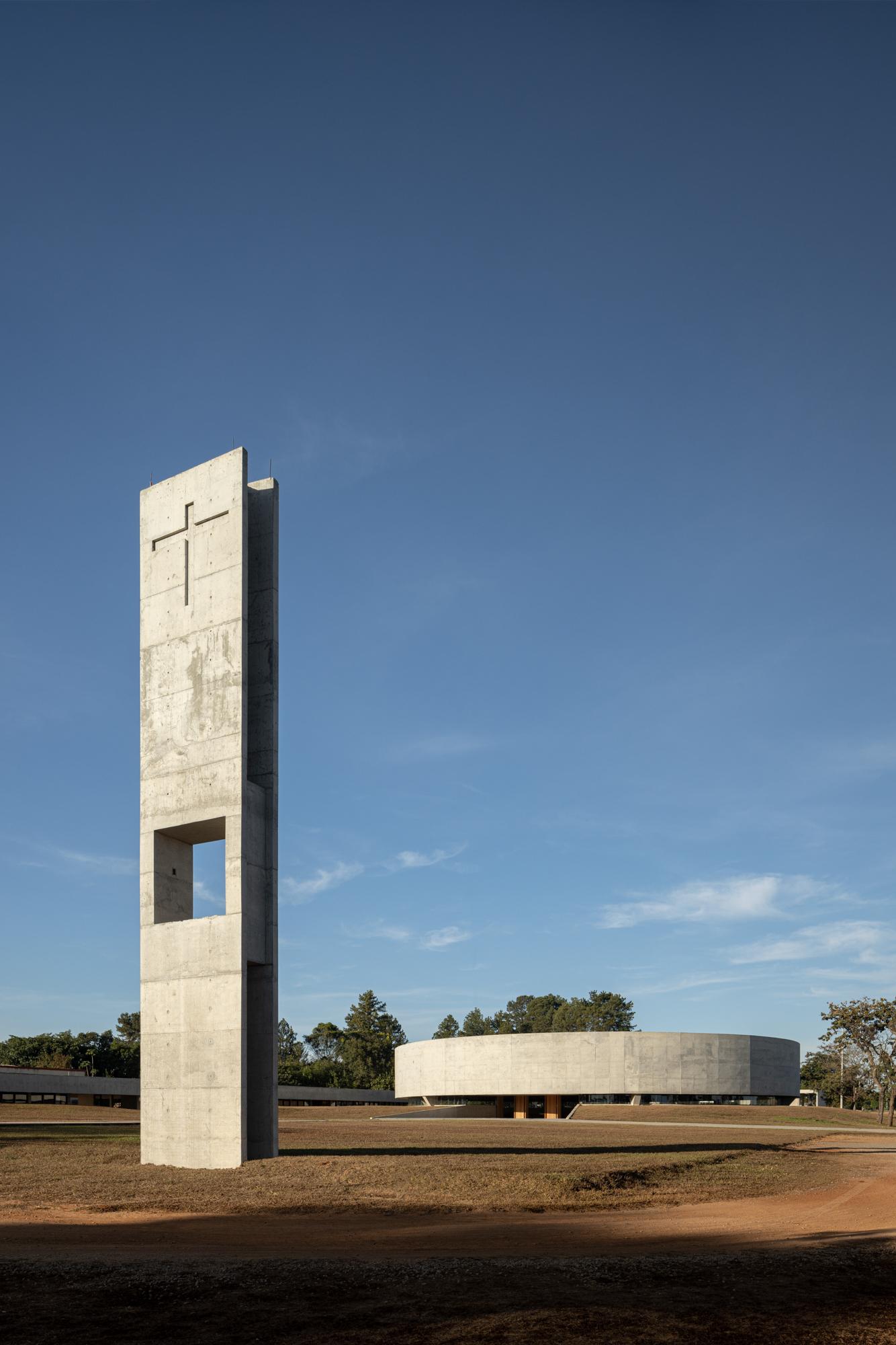 Church of the Holy Family - image 22