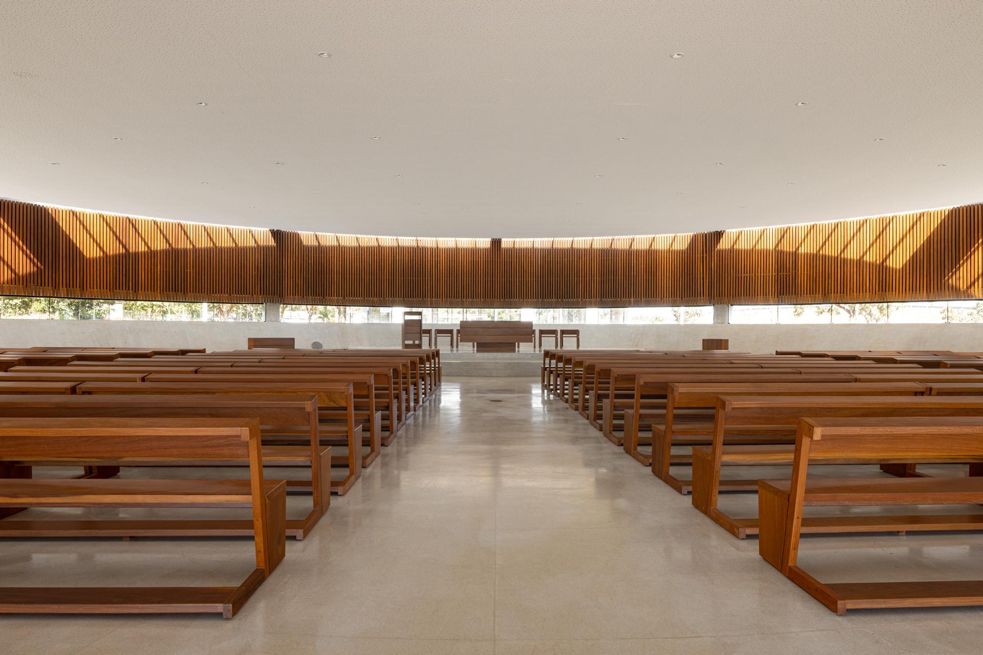 Church of the Holy Family - image 33