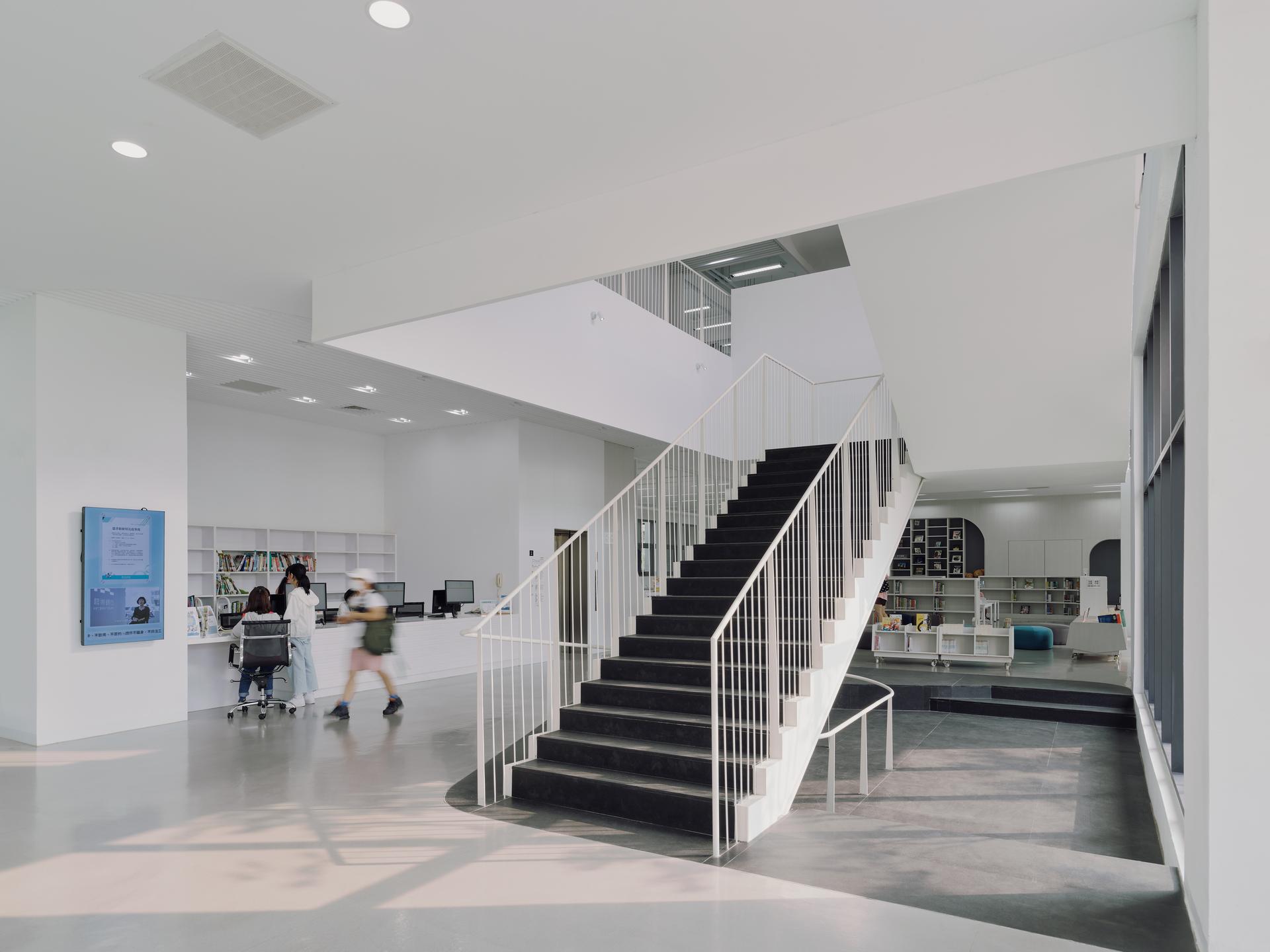 Shangfeng Public Library and School Gymnasium - image 12