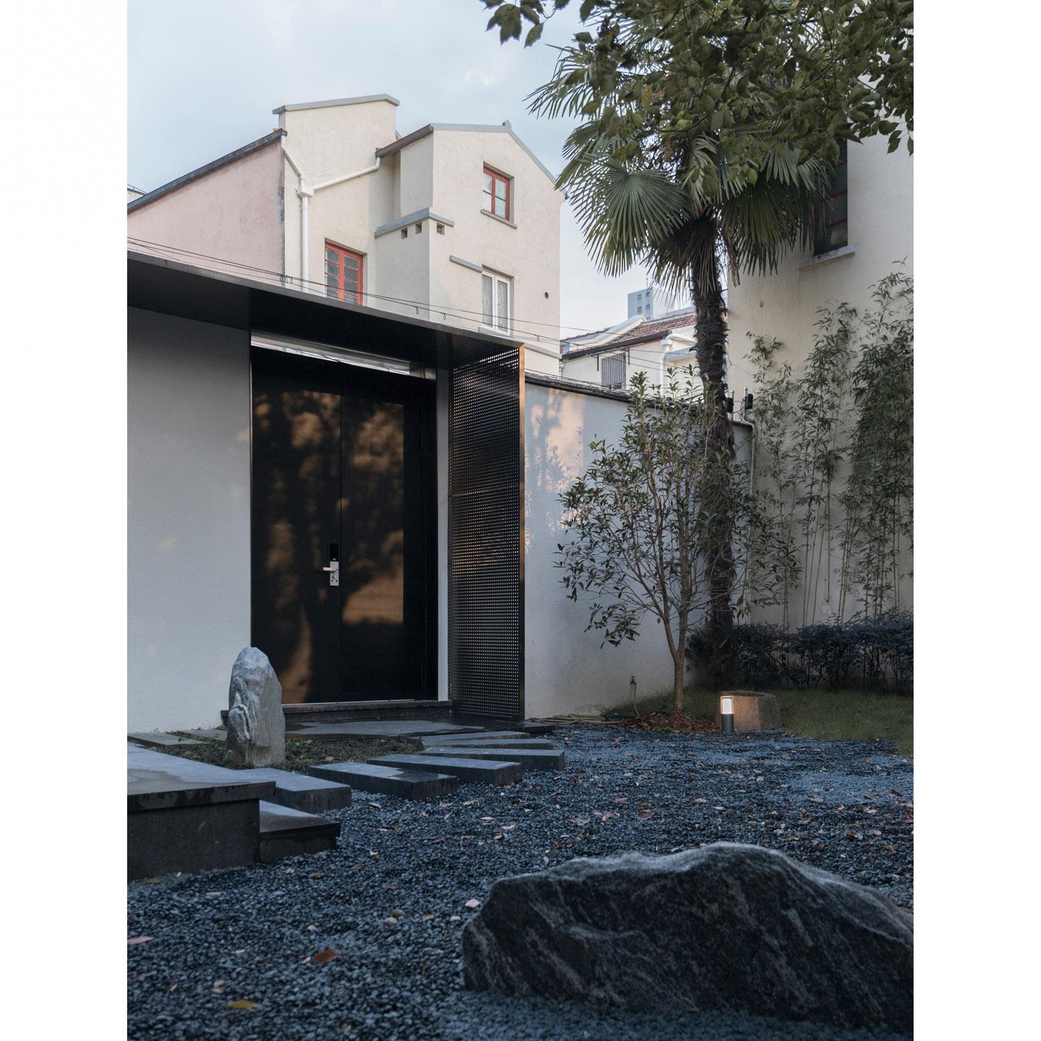 Twilight House - image 2