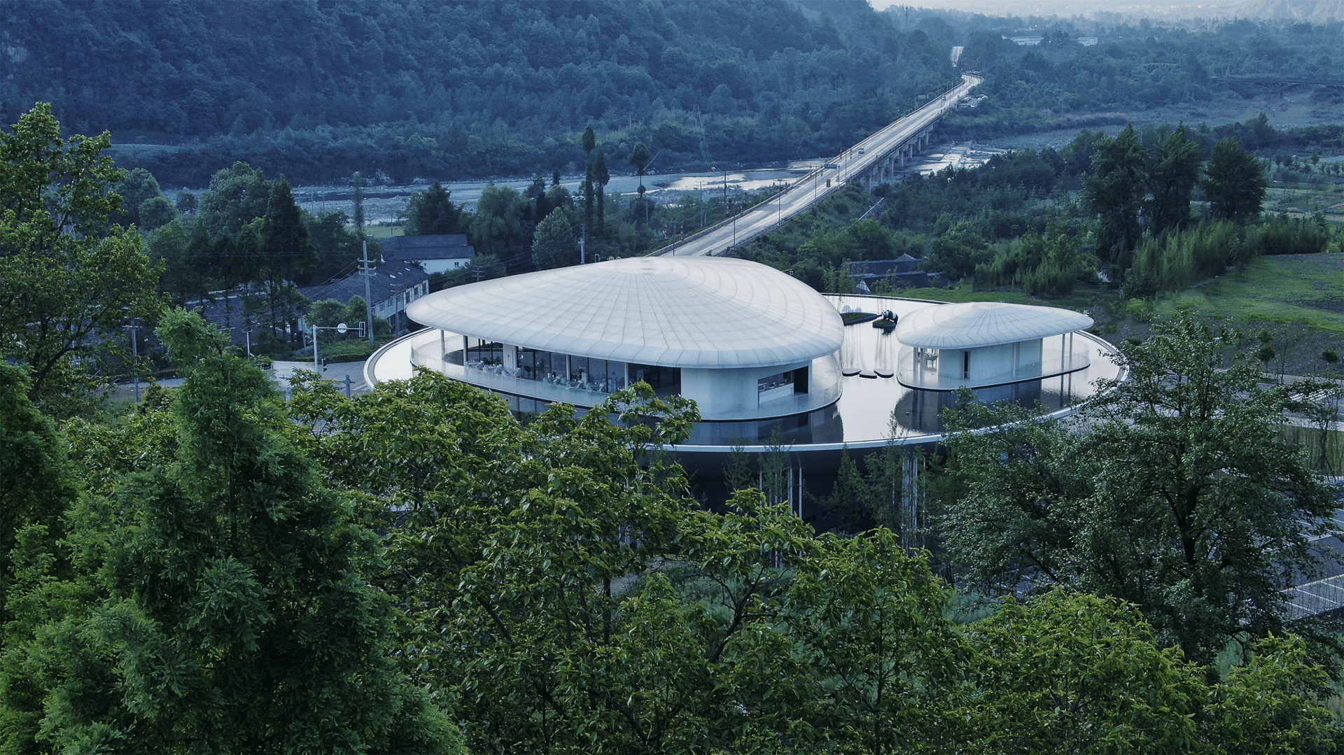 Longmenshan Town · Woyun Platform - image 4