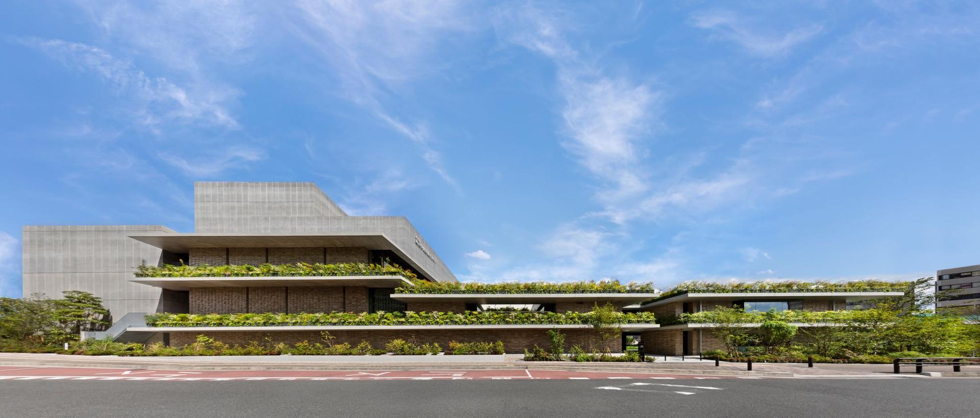 Hirakata Performing & Visual Arts Center - image 4