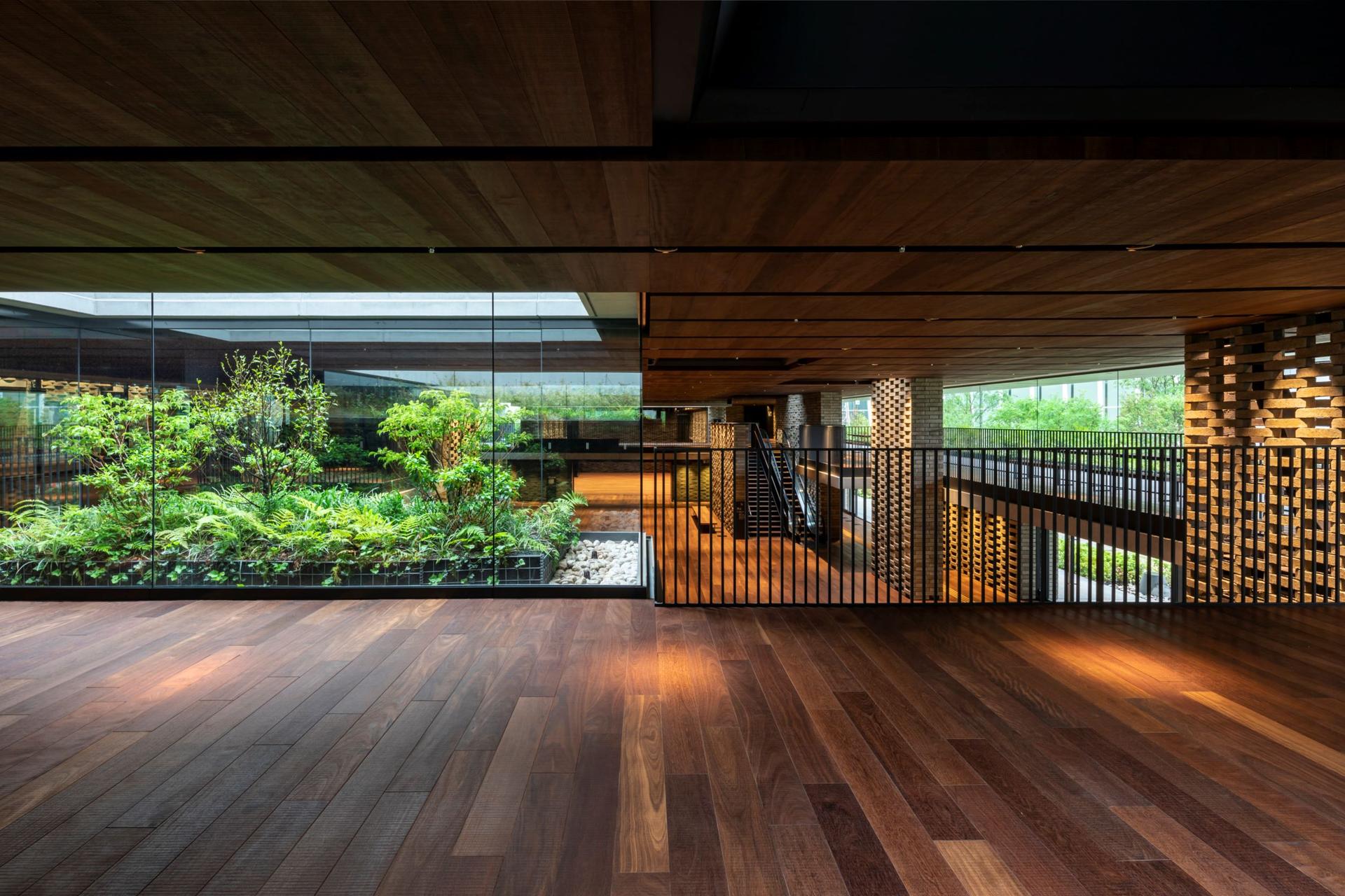 Hirakata Performing & Visual Arts Center - image 10