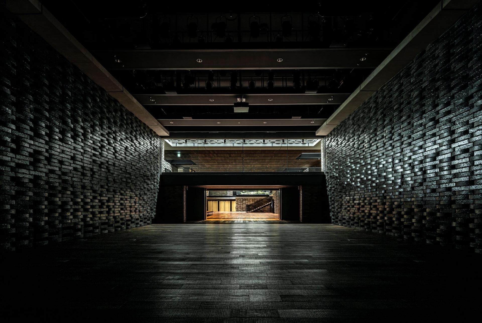 Hirakata Performing & Visual Arts Center - image 12