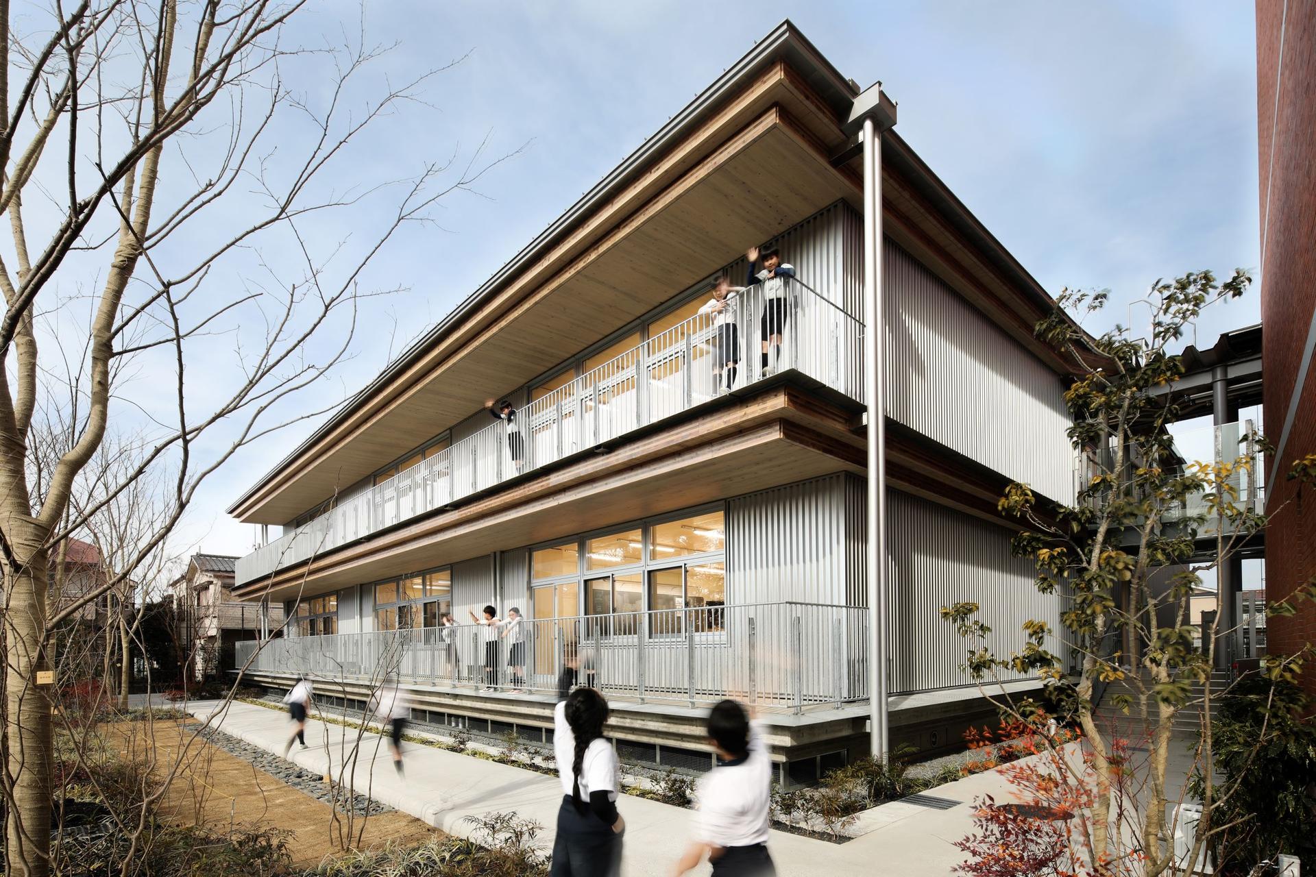 Showa Gakuin Elementary School West Wing - image 4
