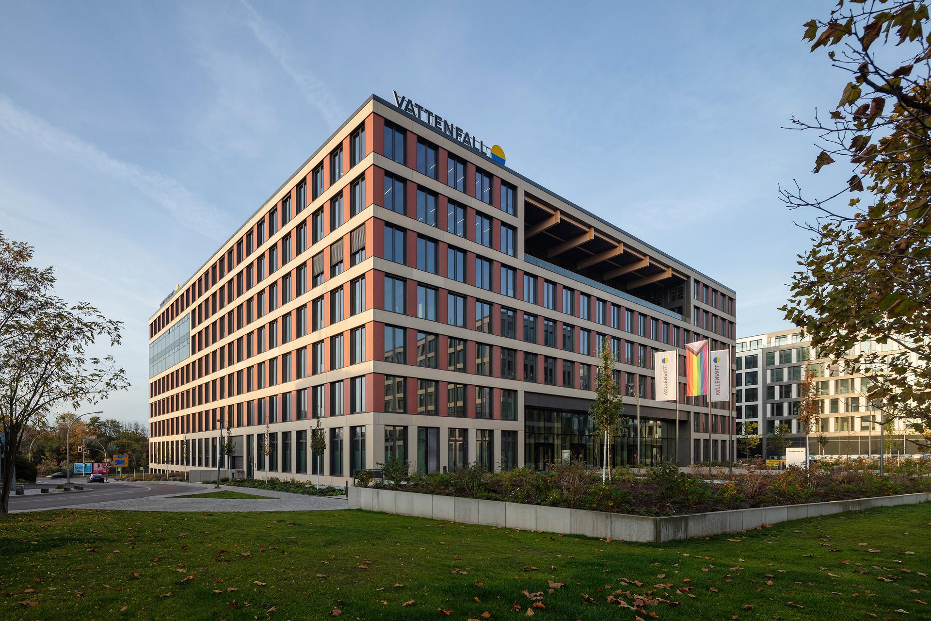 EDGE Suedkreuz Berlin - image 3