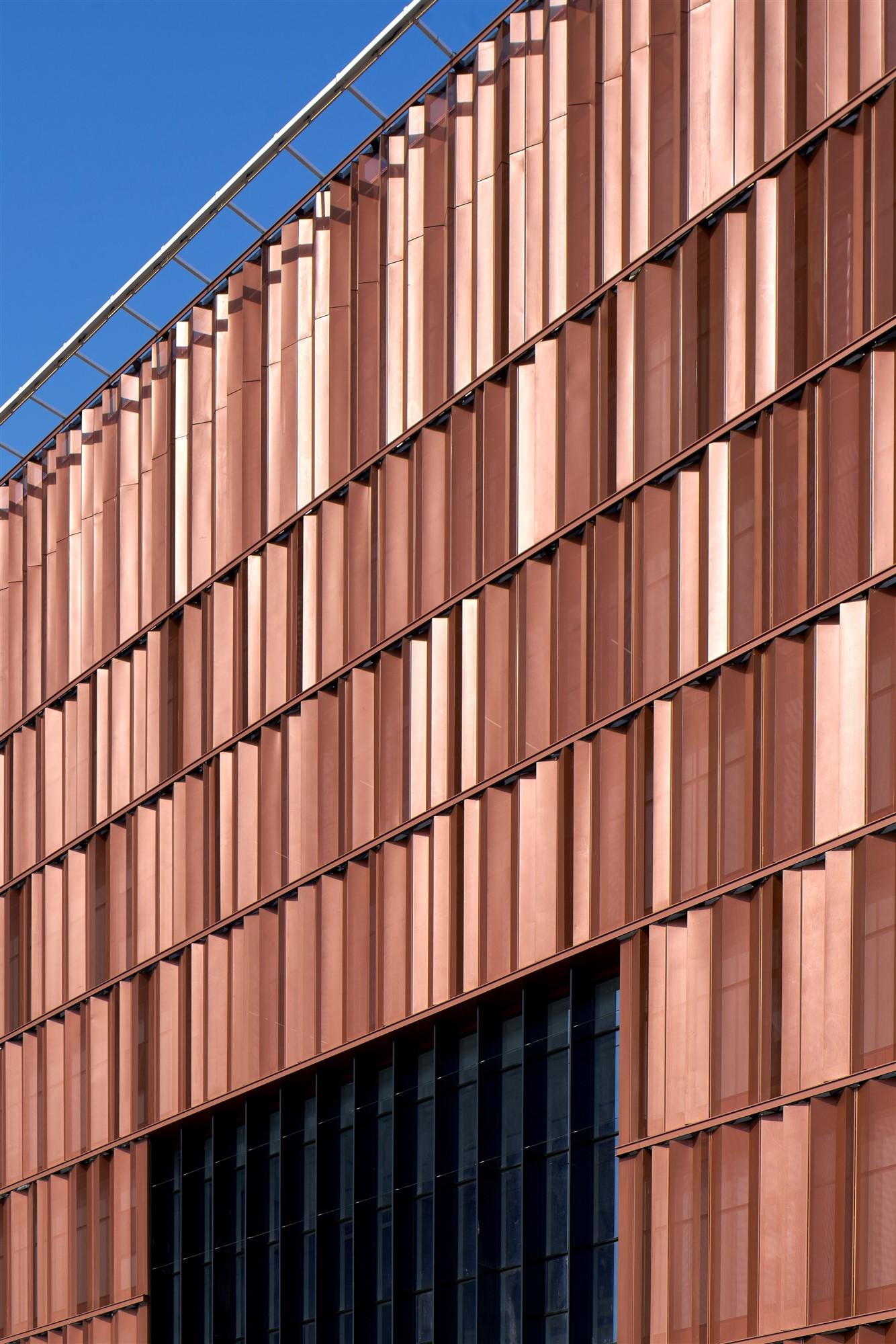 Anwar Gargash Diplomatic Academy - image 21