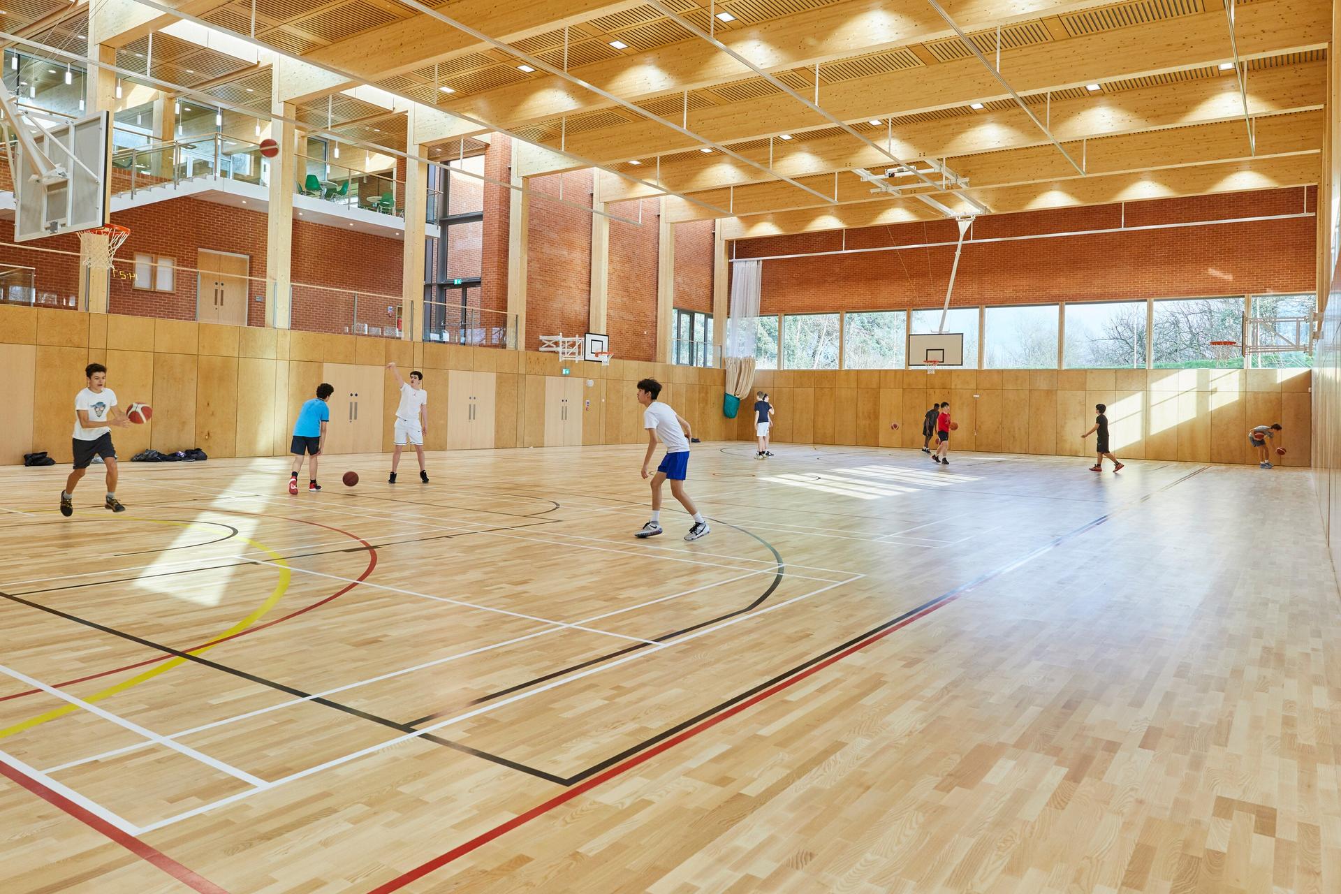 Eton Sports & Aquatics Centre - image 8