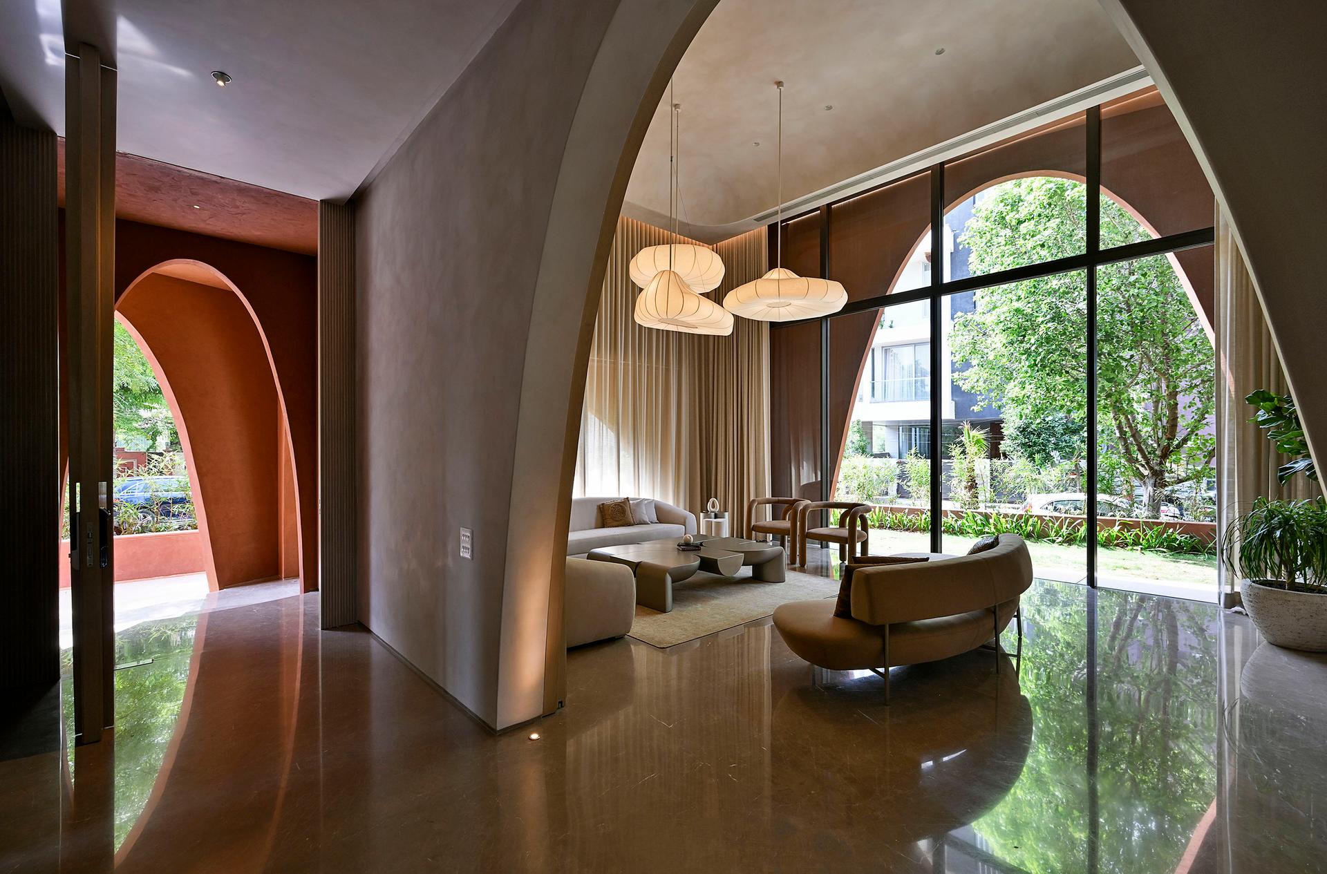 MIRAI HOUSE OF ARCHES - image 13