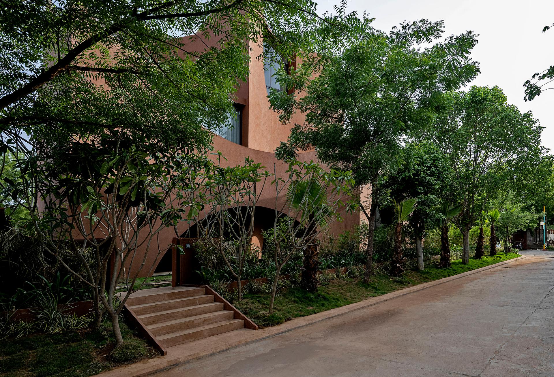 MIRAI HOUSE OF ARCHES - image 16