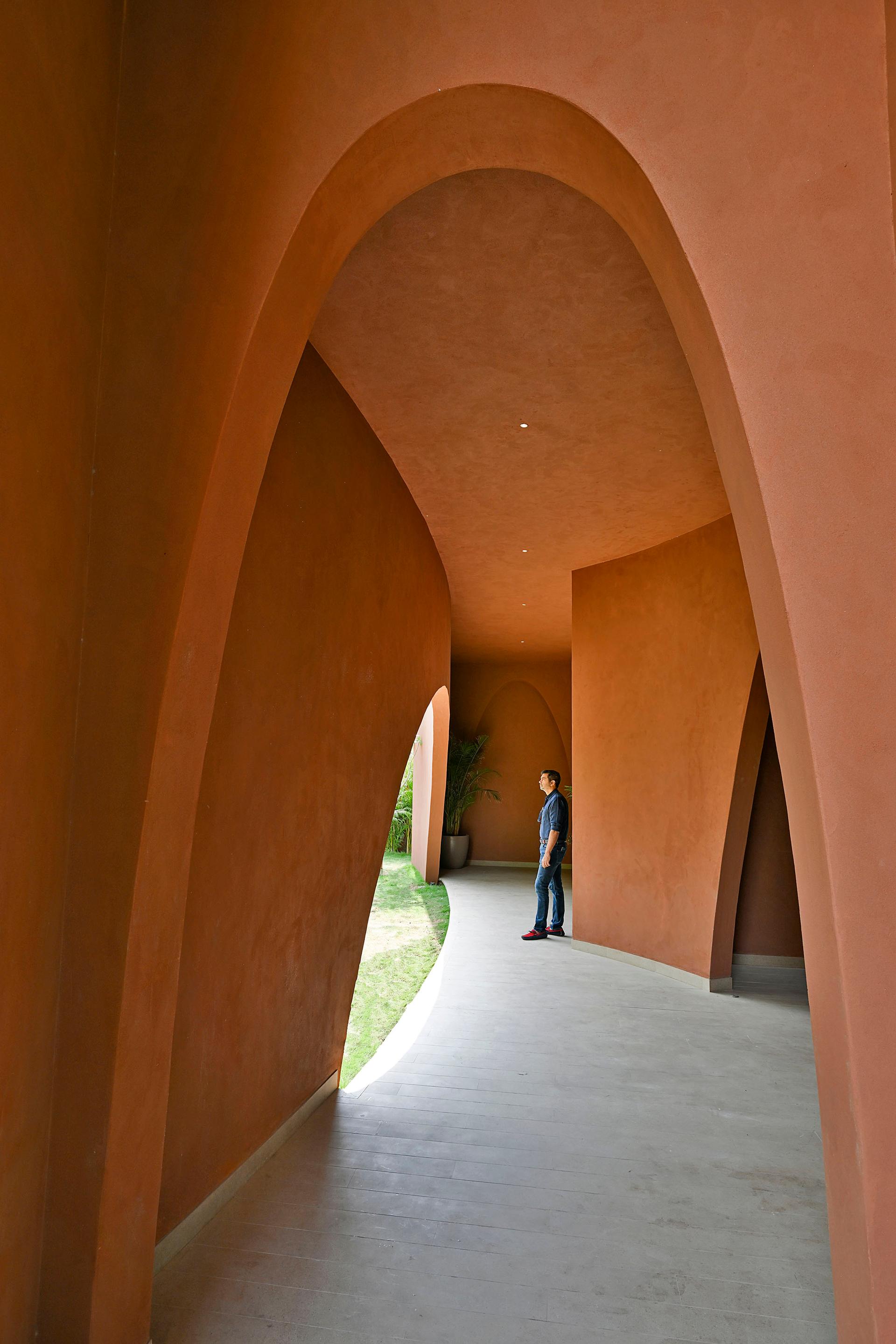 MIRAI HOUSE OF ARCHES - image 18