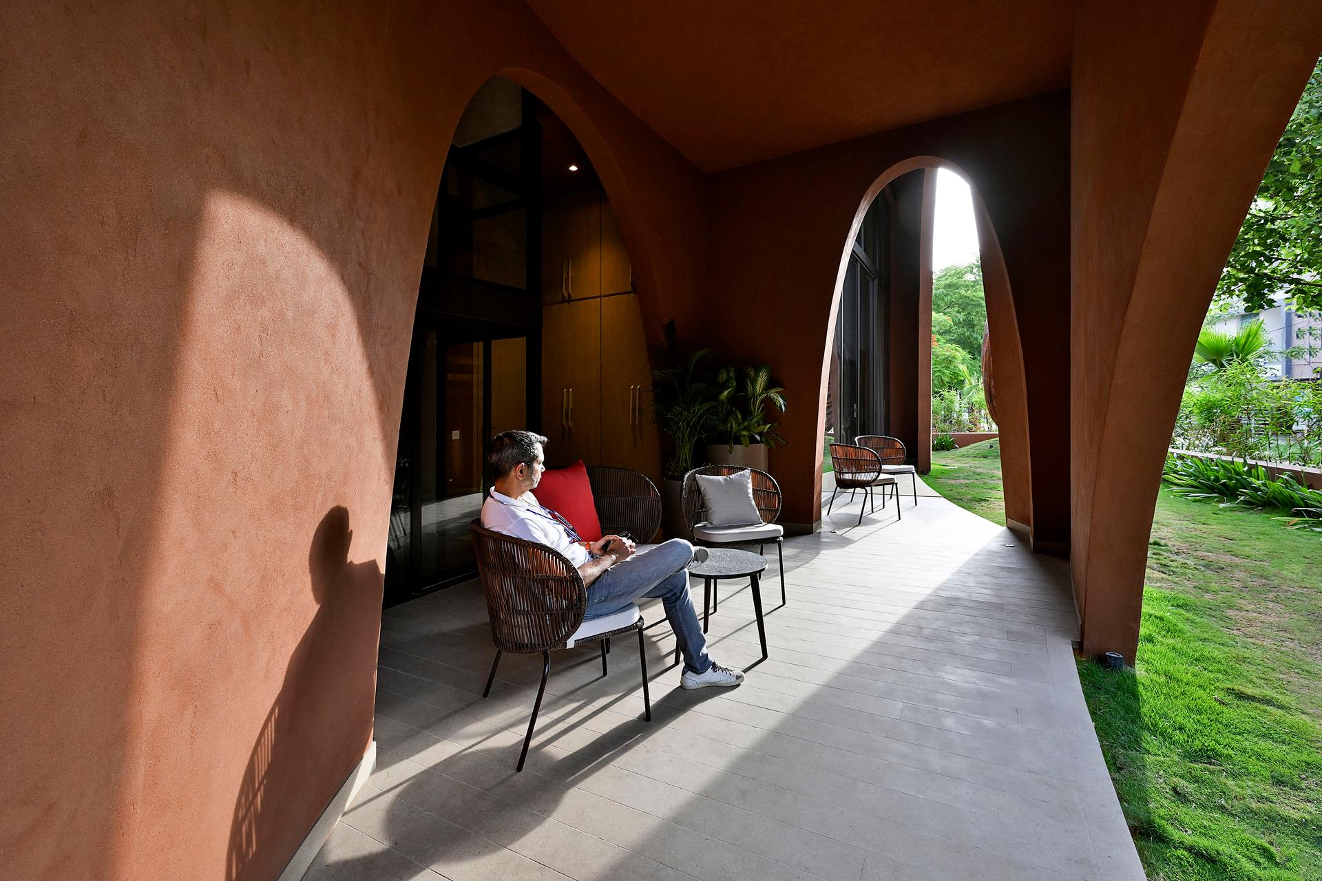 MIRAI HOUSE OF ARCHES - image 22