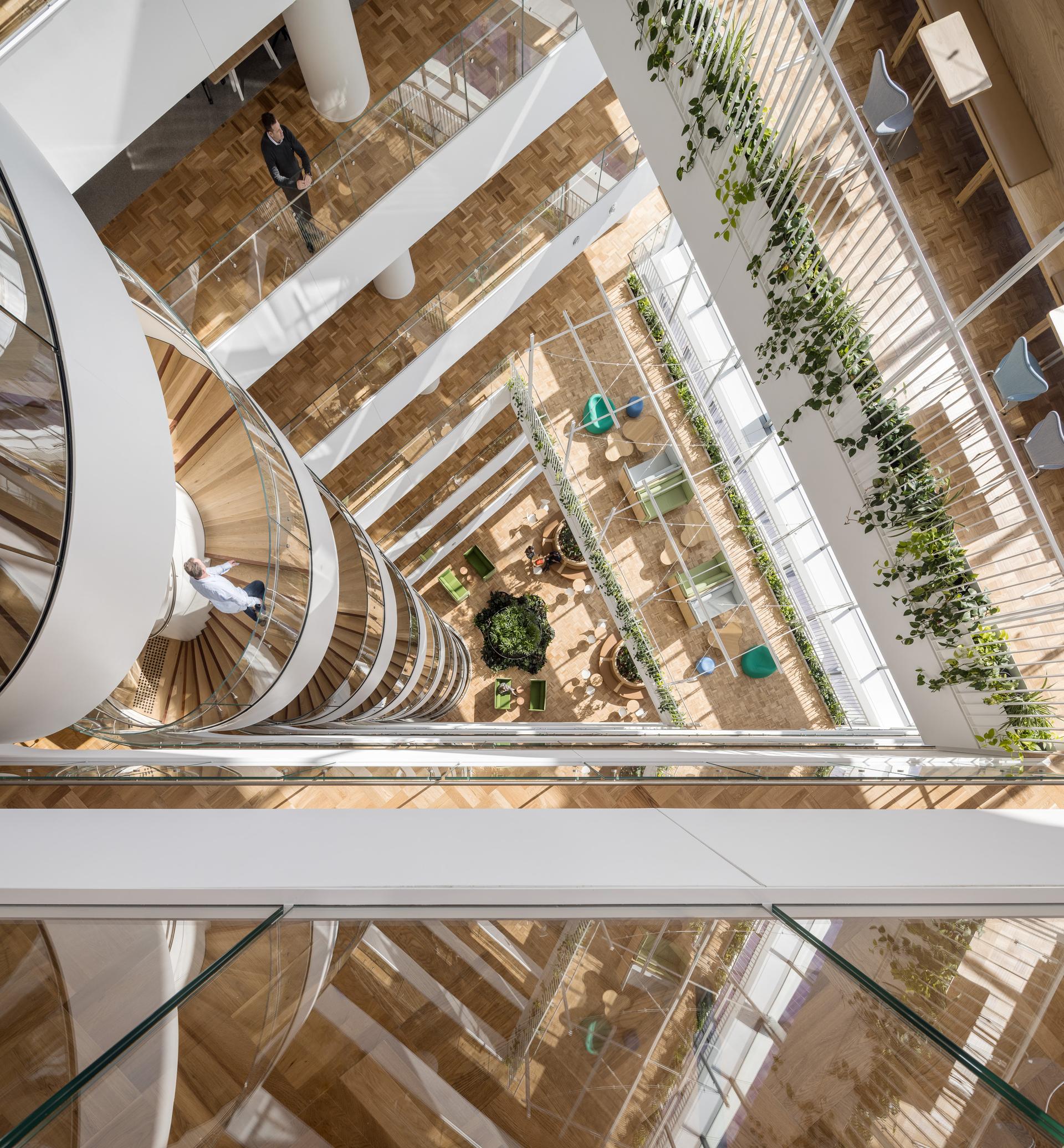 Quay Quarter Tower - image 12