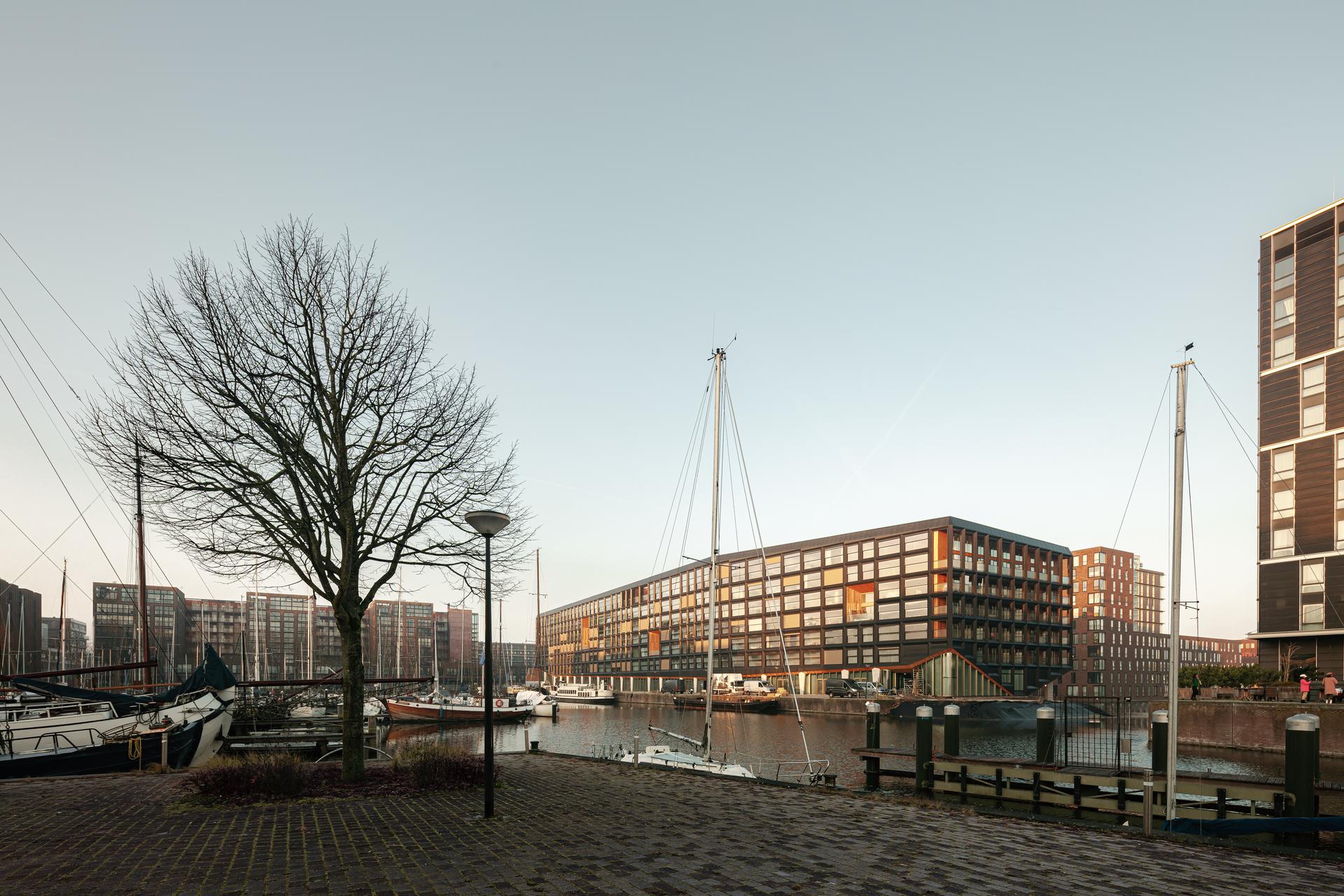 Jonas, IJburg - image 4