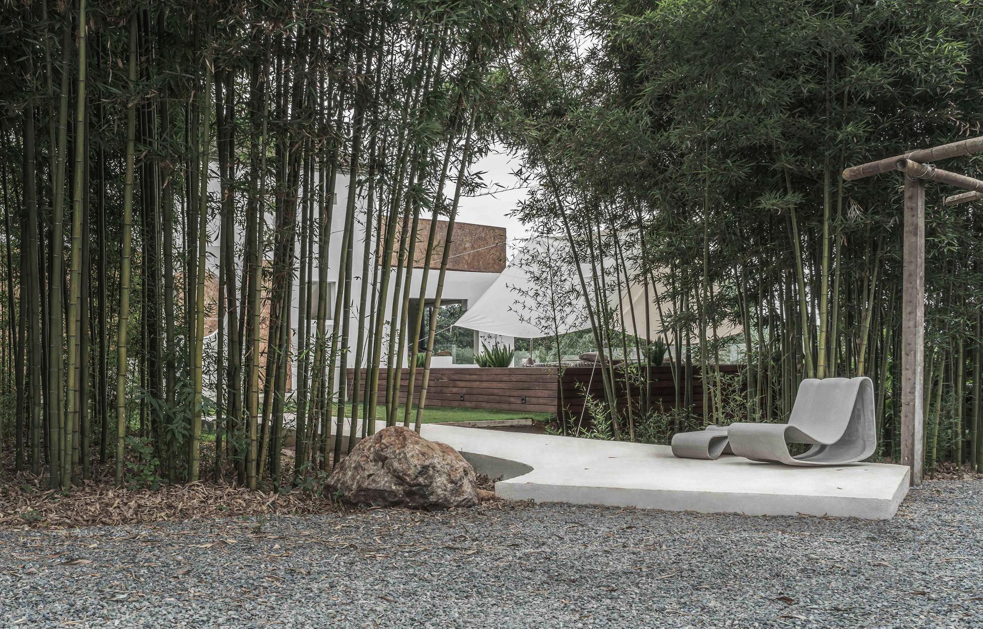 Renovation of old Hui-style buildings in Longwu, Hangzhou - image 4