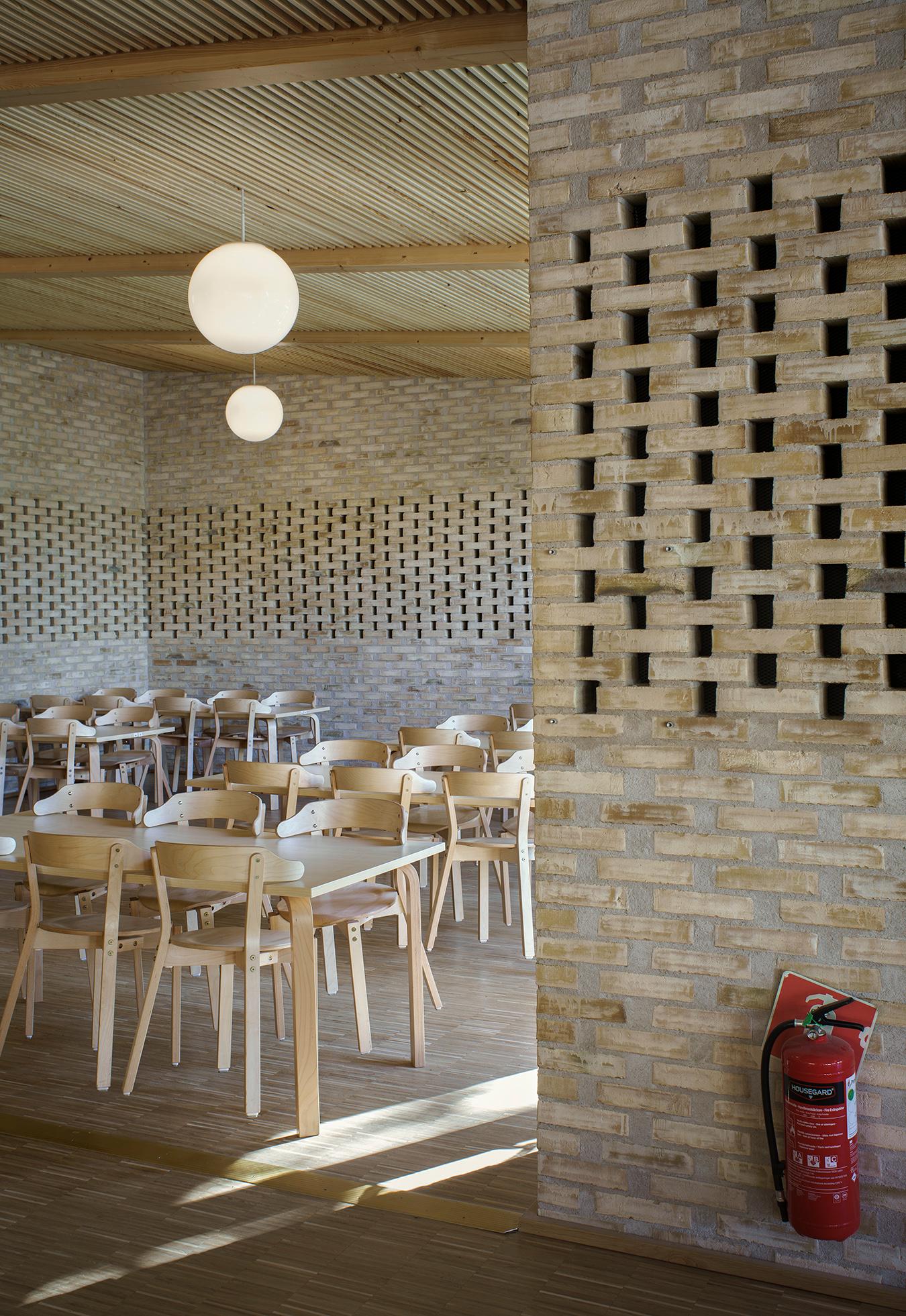 Väsby School Canteen - image 3