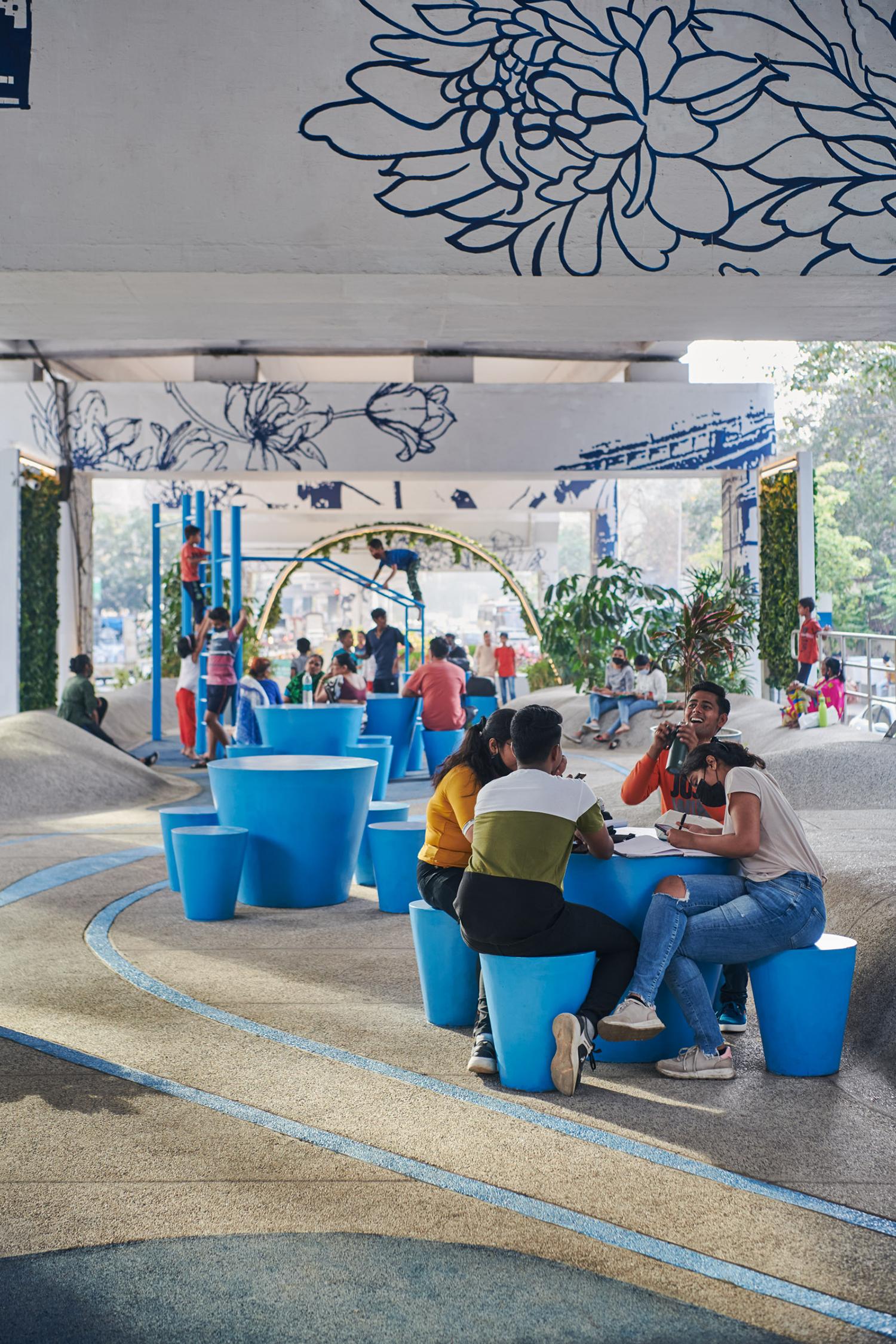 One Green Mile - Public Space and Streetscape Design - image 12