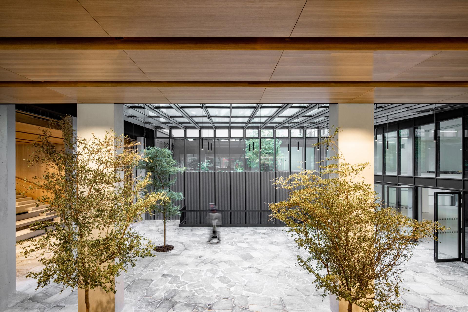 TOKO, WEBHELP'S HEADQUARTERS - image 7