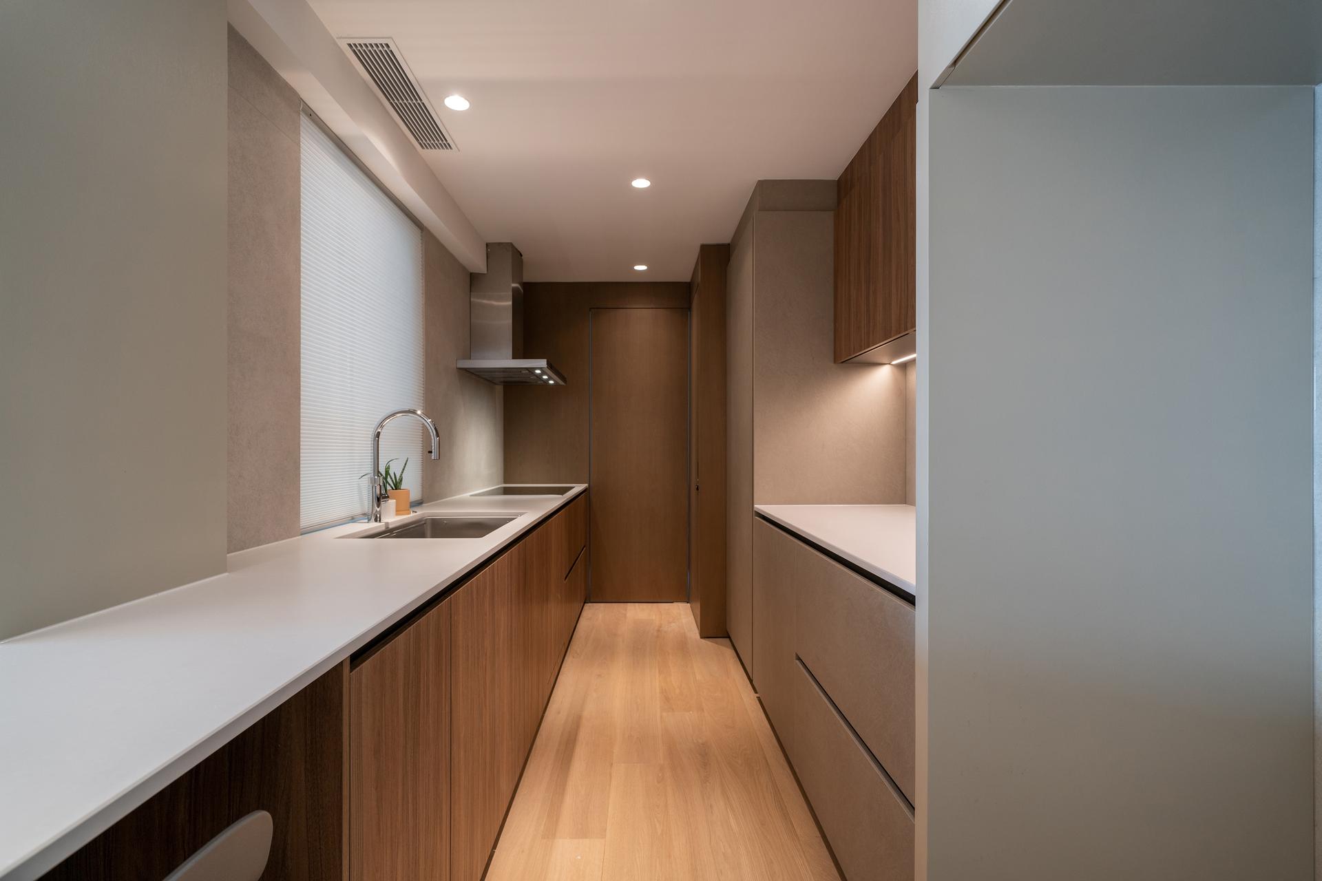 EF's residence - image 2