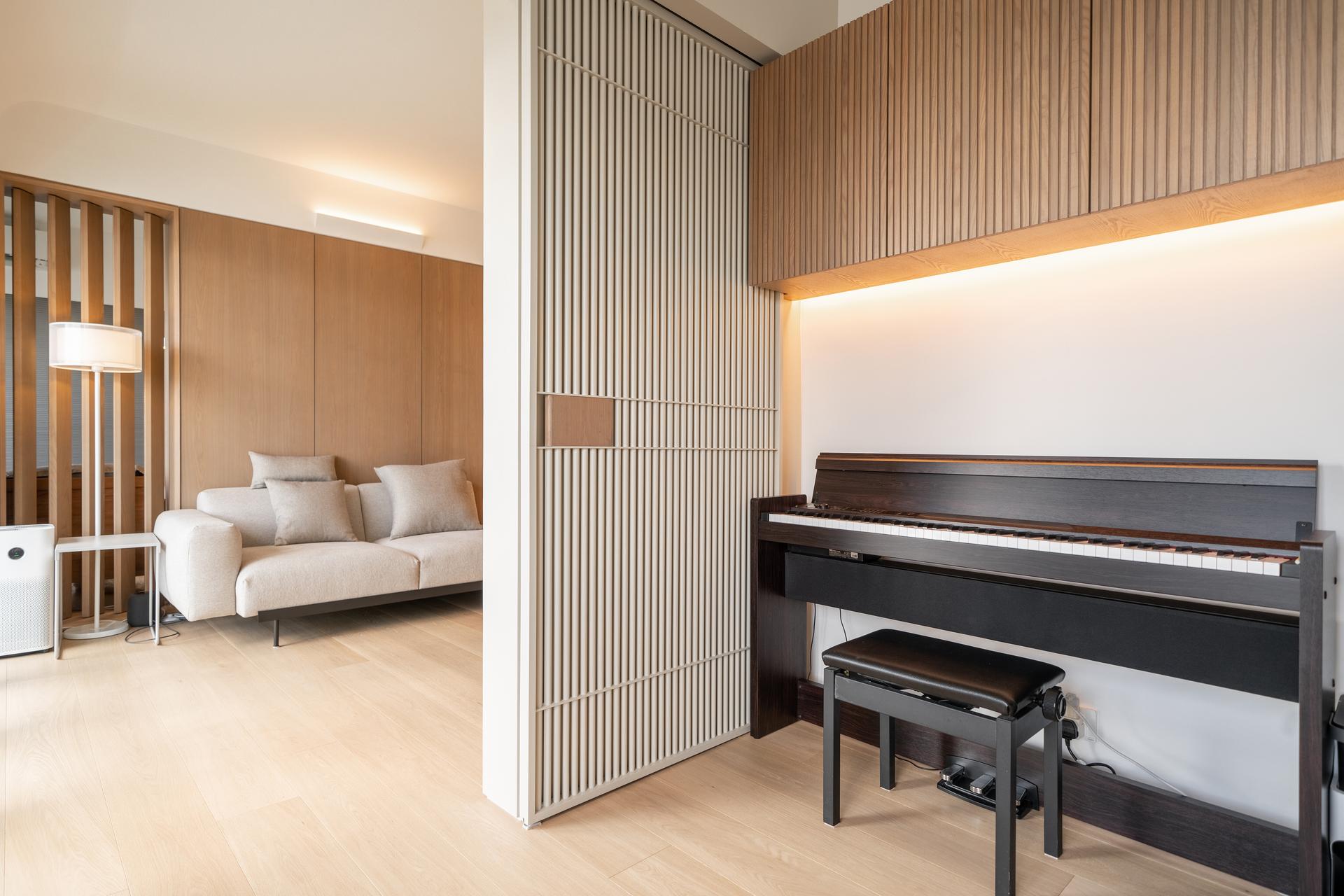 EF's residence - image 23