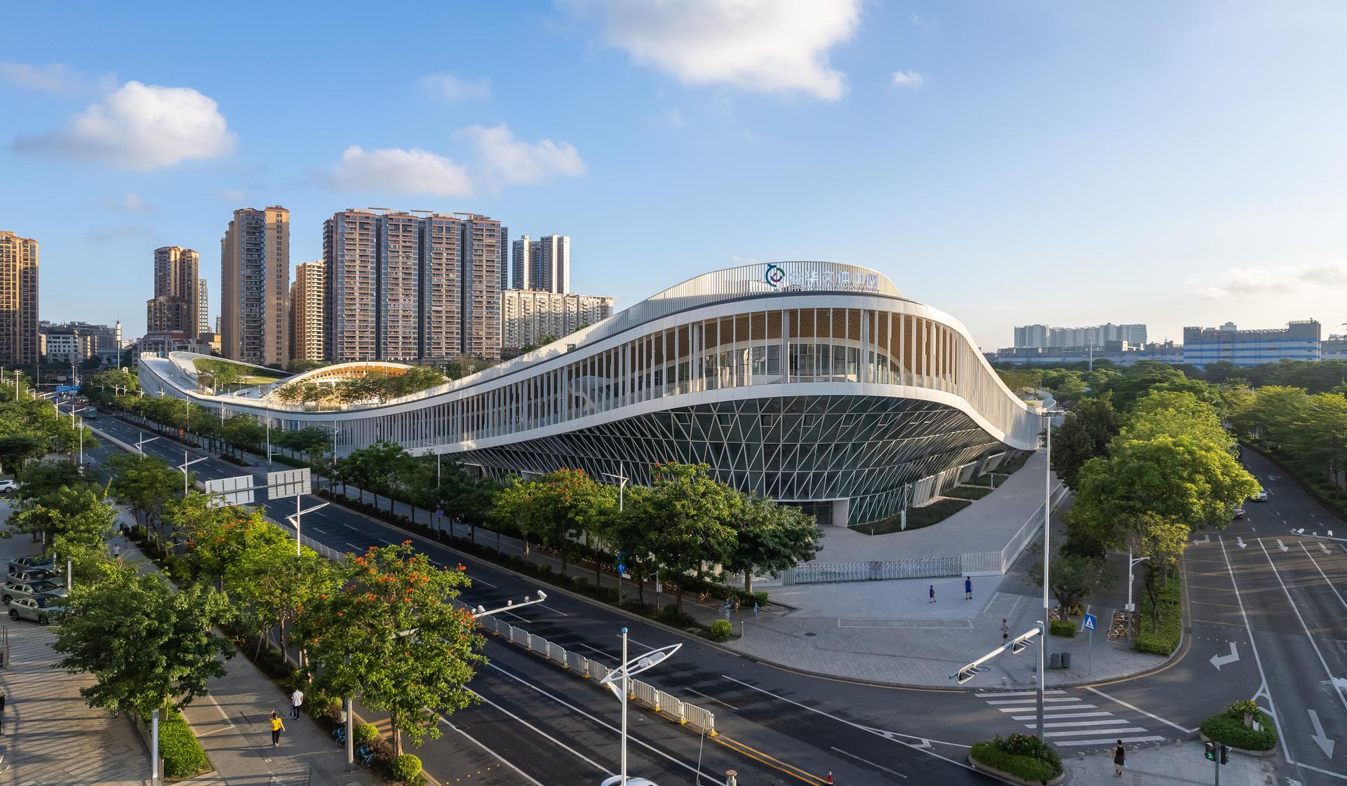 Longhua Cultural and Sports Center - image 2