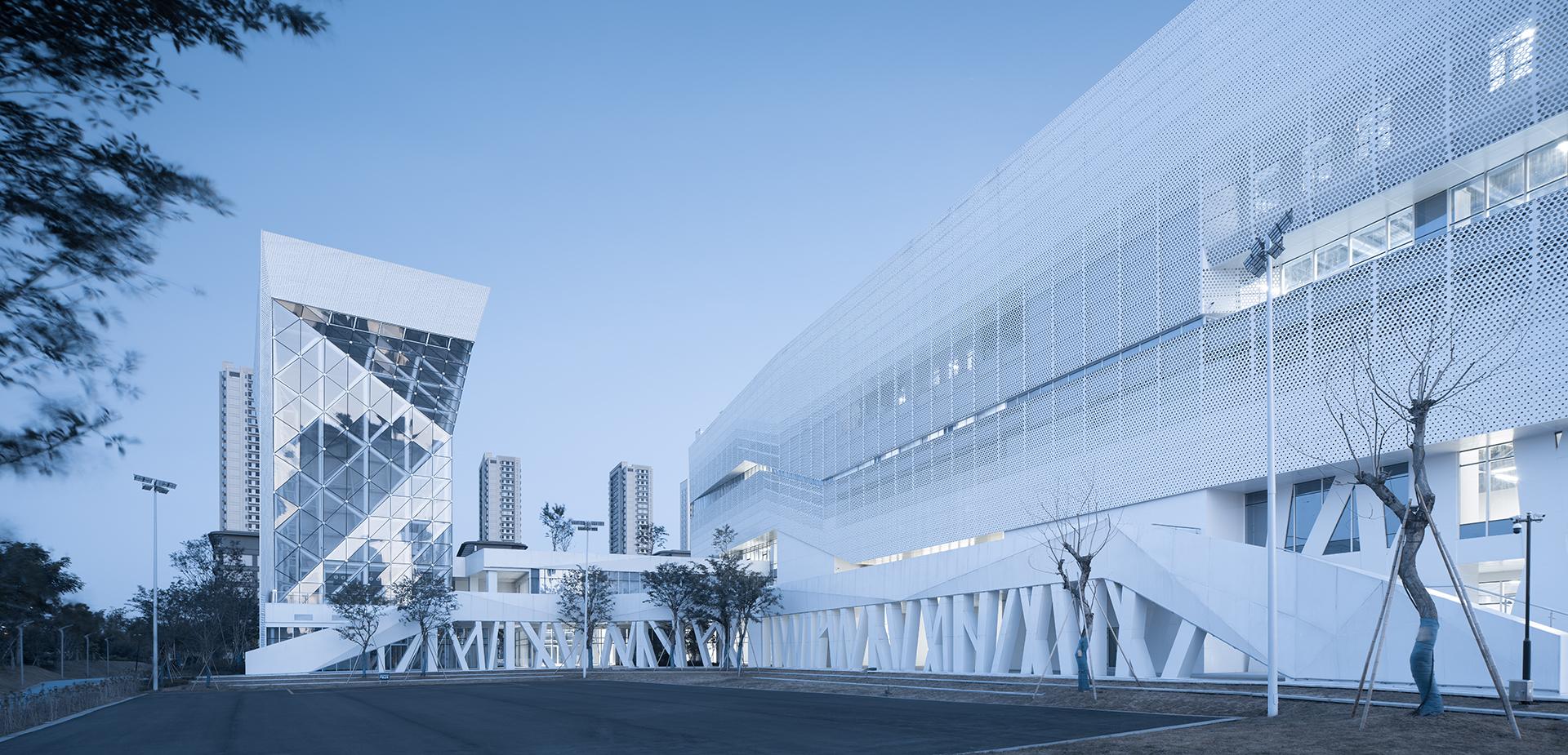 Xiasha University Town North Sports Center - image 5
