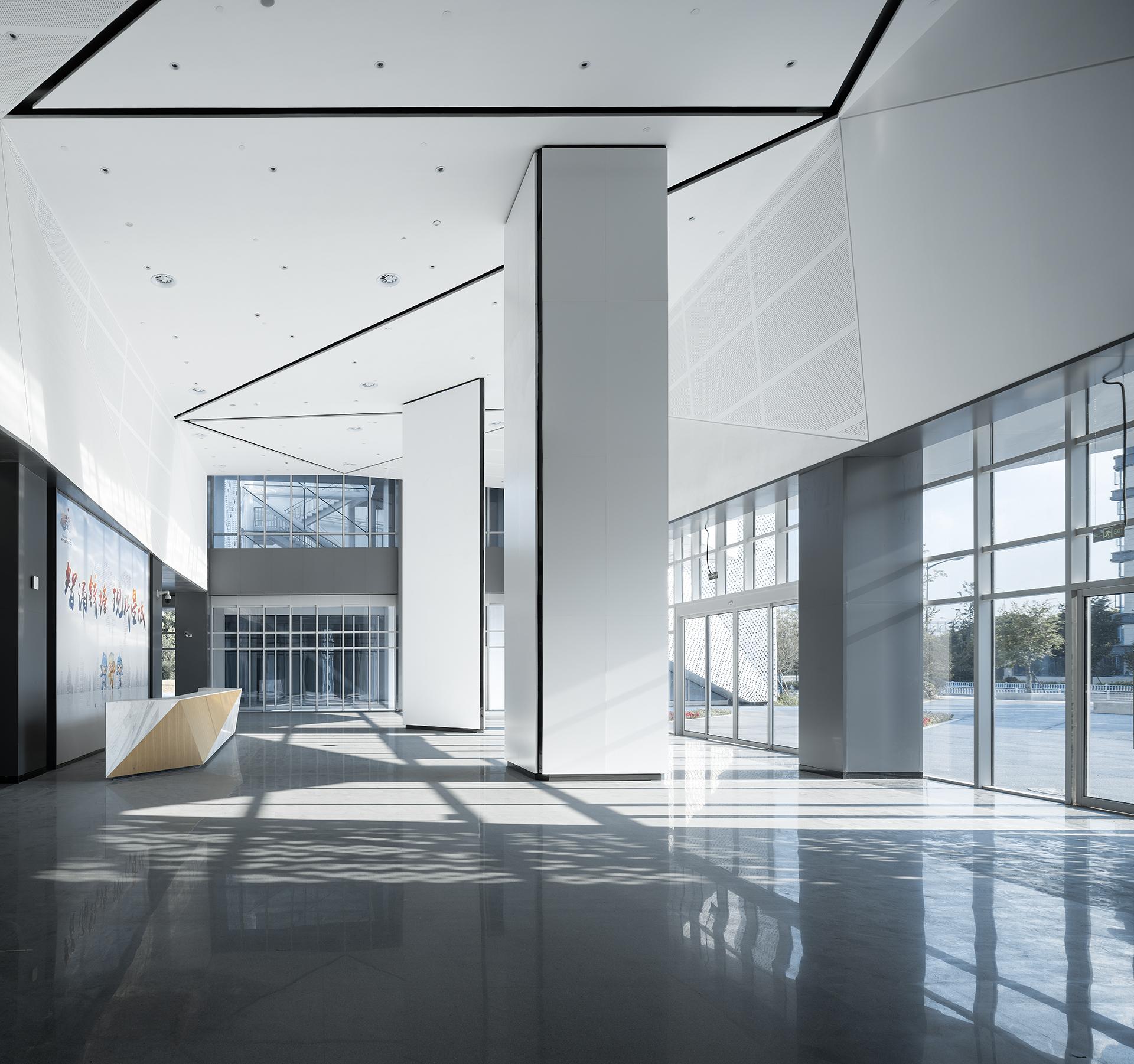 Xiasha University Town North Sports Center - image 12