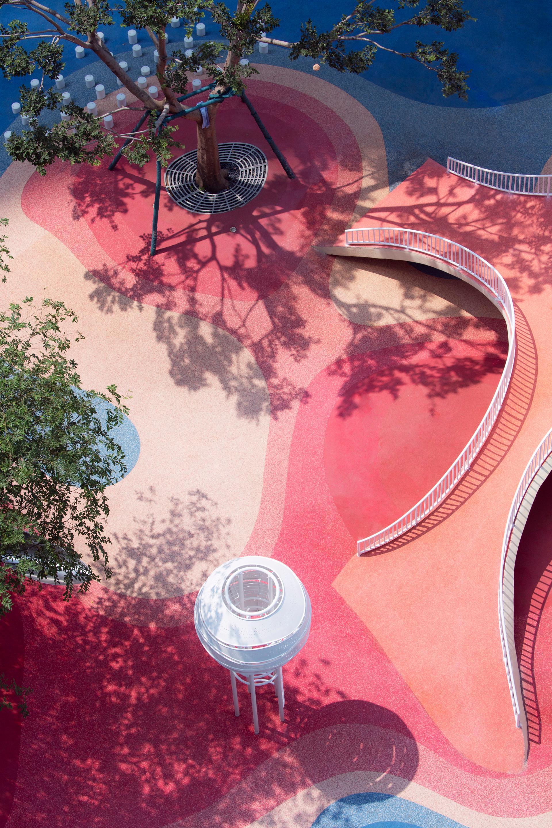 Natural and Organic: Red Dunes Playtopia - image 3