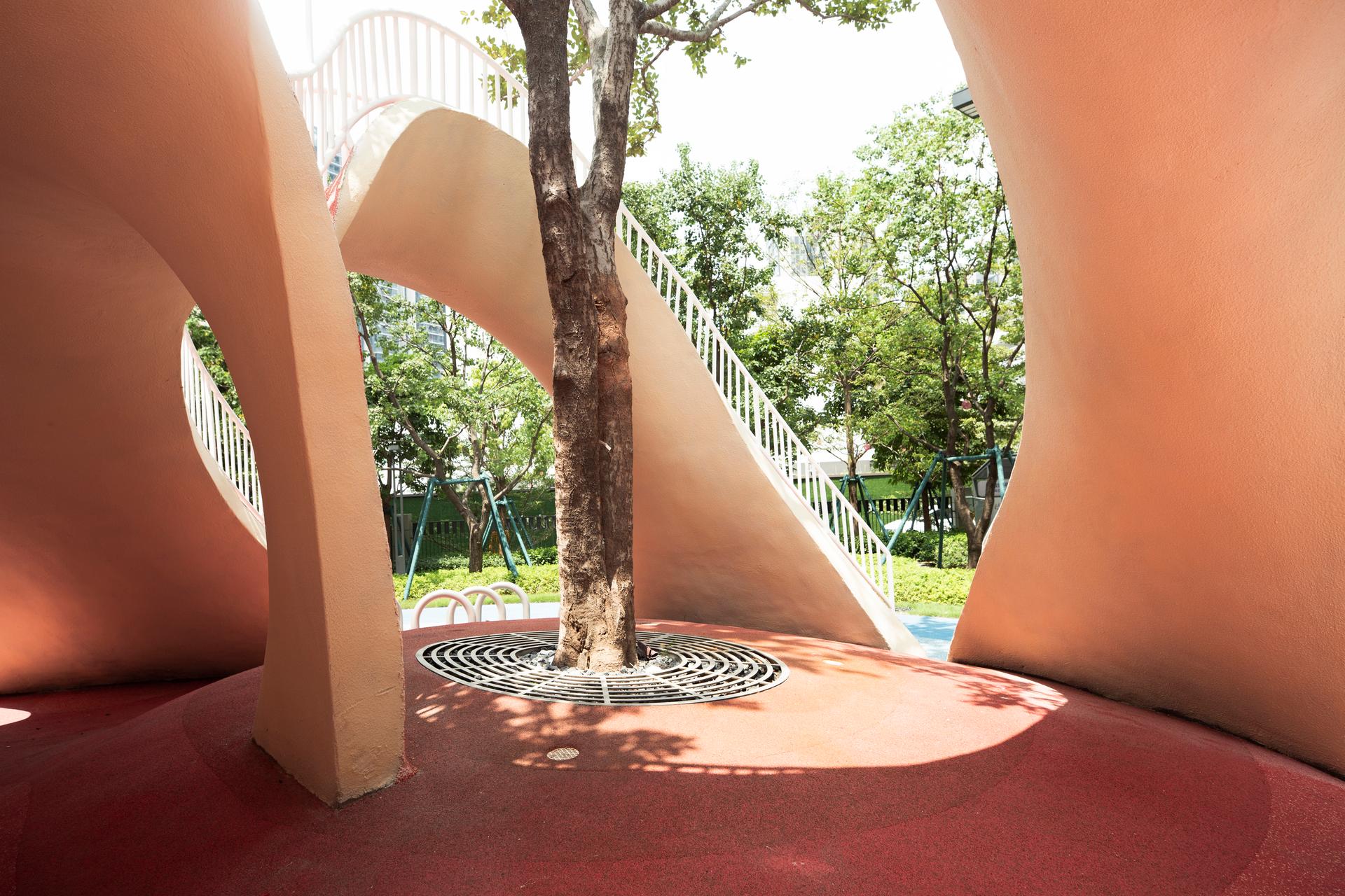 Natural and Organic: Red Dunes Playtopia - image 23