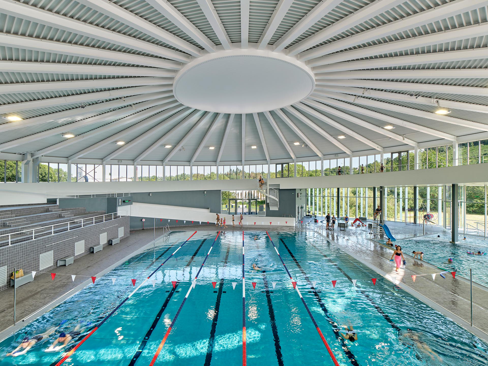 Community Swimming Pool, Châteaulin - image 7