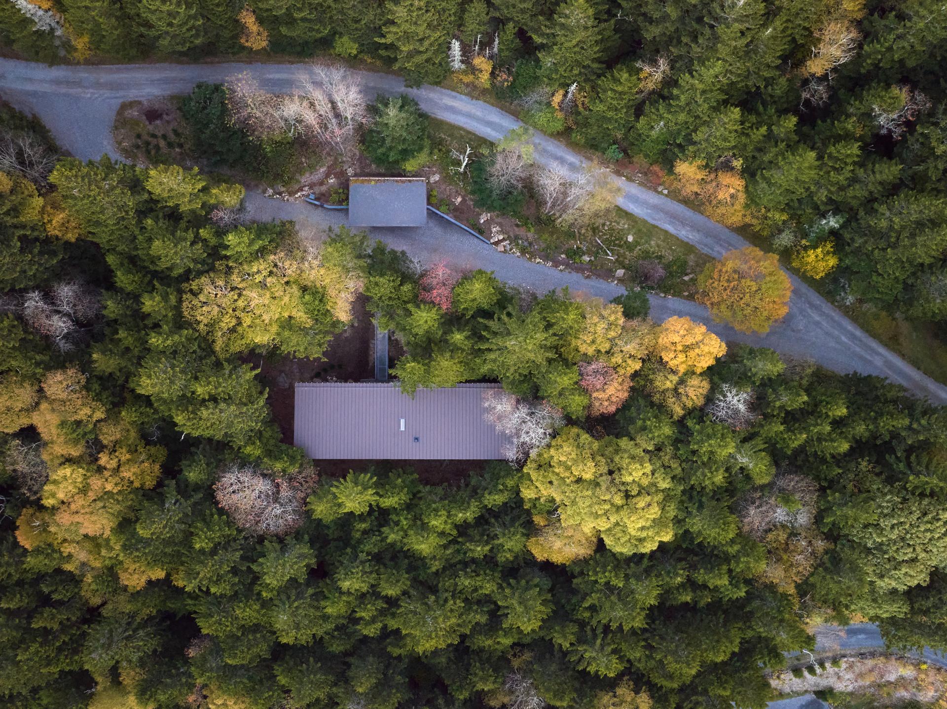 Spruce Ridge Cabin - image 20
