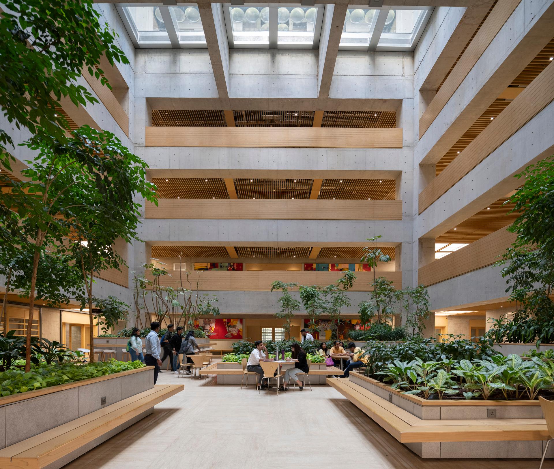 DY Patil University Centre of Excellence - image 4