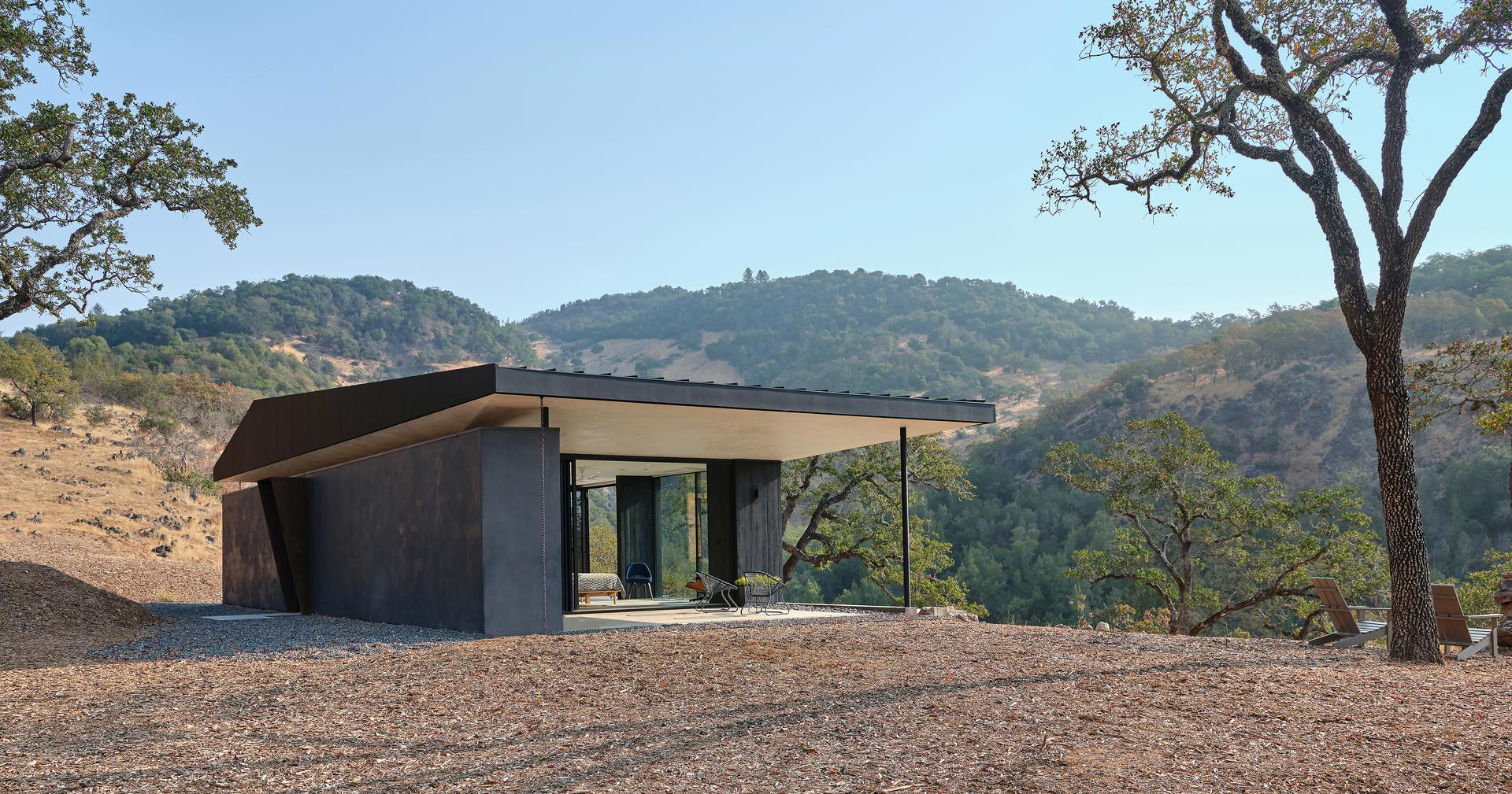 Leit House - image 2