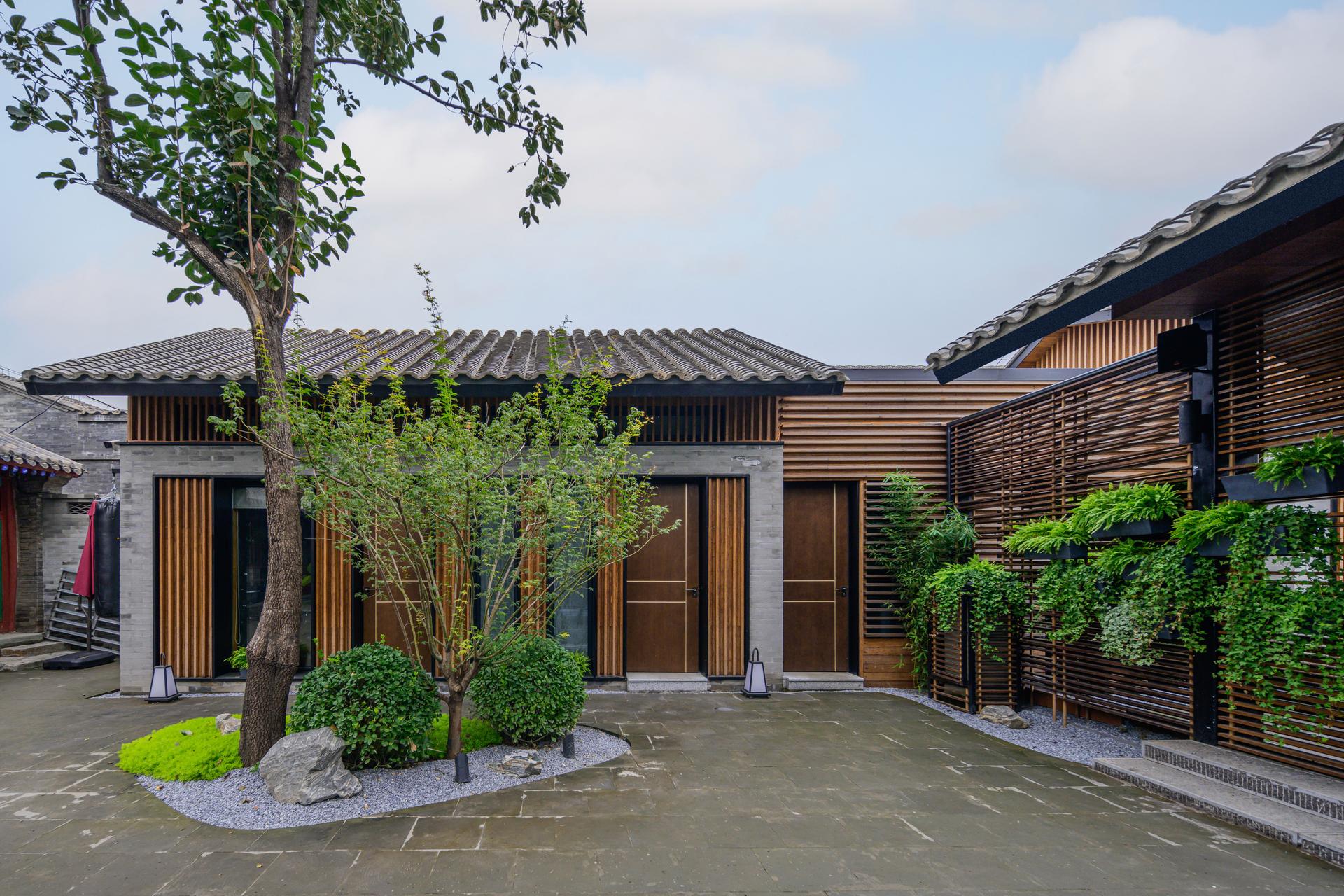 Courtyards Renovation of the Moshikou Neighborhood - image 7