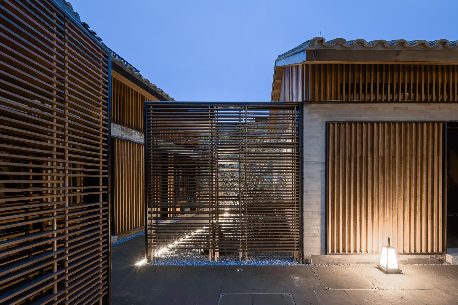 Courtyards Renovation of the Moshikou Neighborhood - image 13