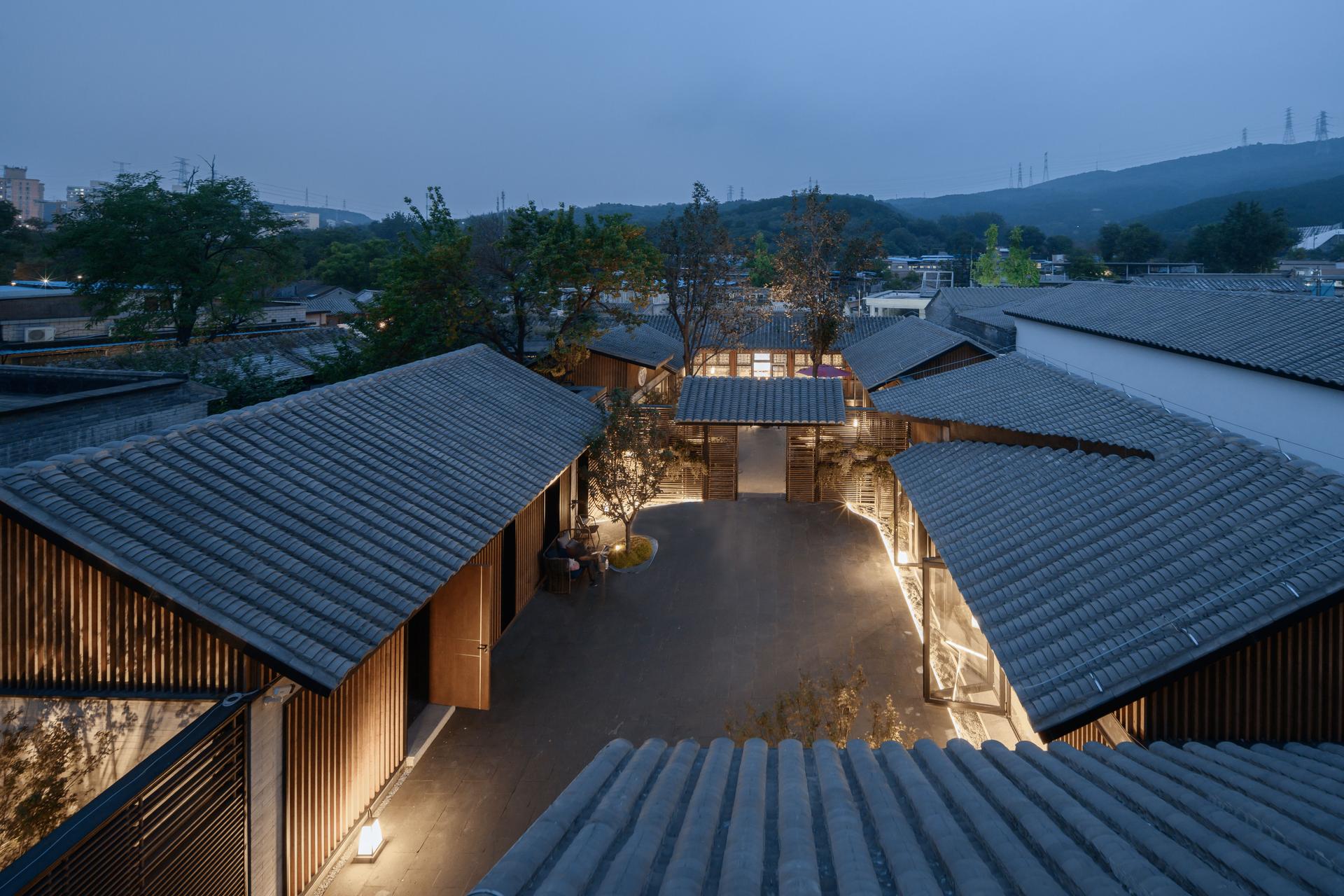 Courtyards Renovation of the Moshikou Neighborhood - image 2