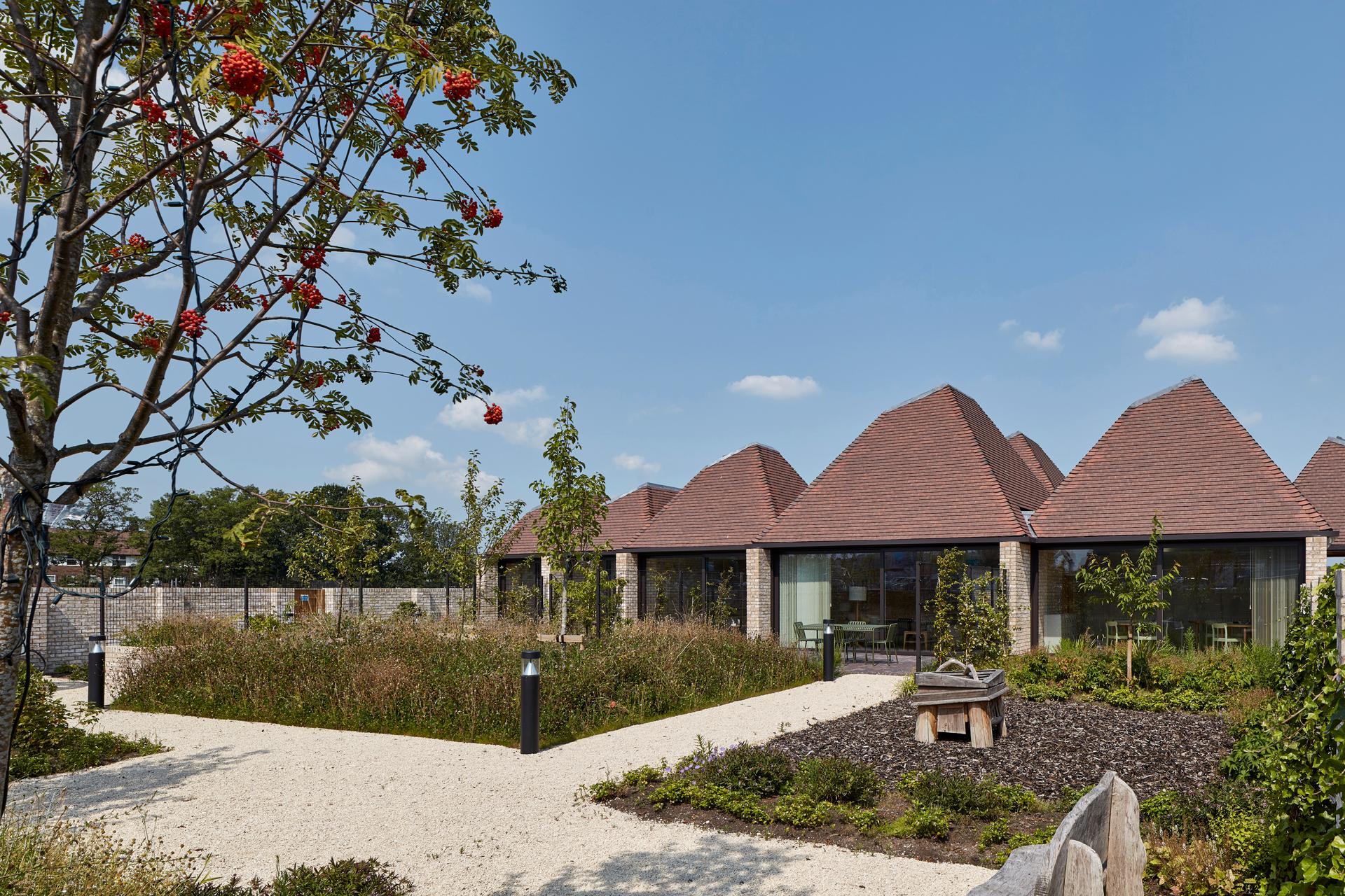 Alder Centre - image 2