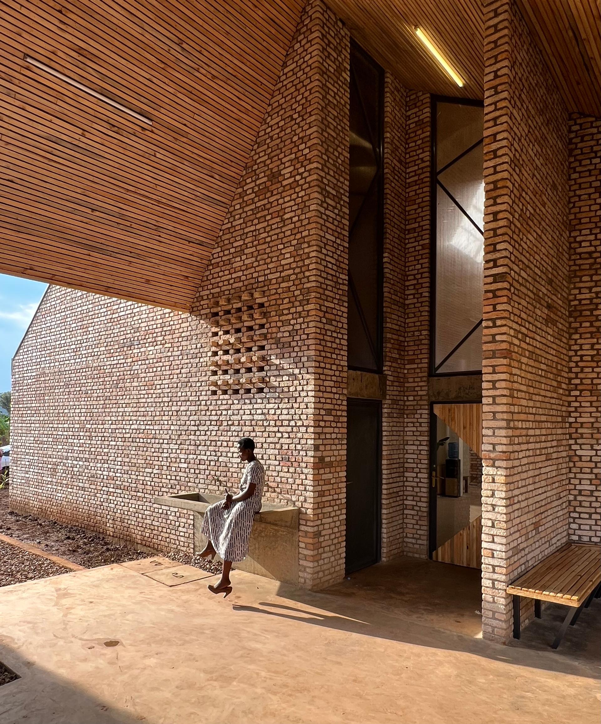Komera Leadership Center - image 15
