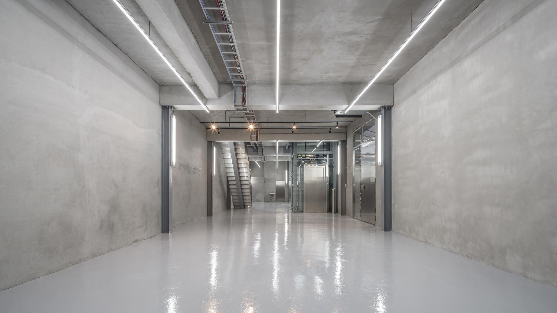 QUAN - image 7