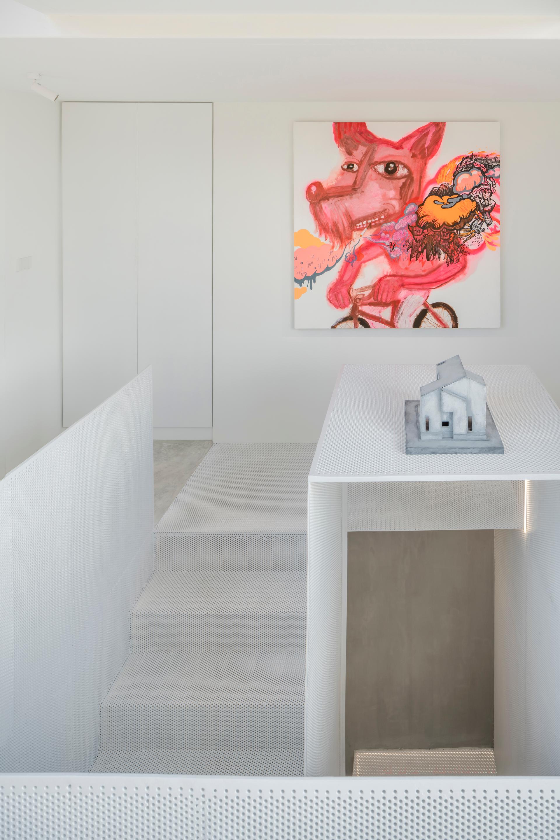 Reflection House - image 16