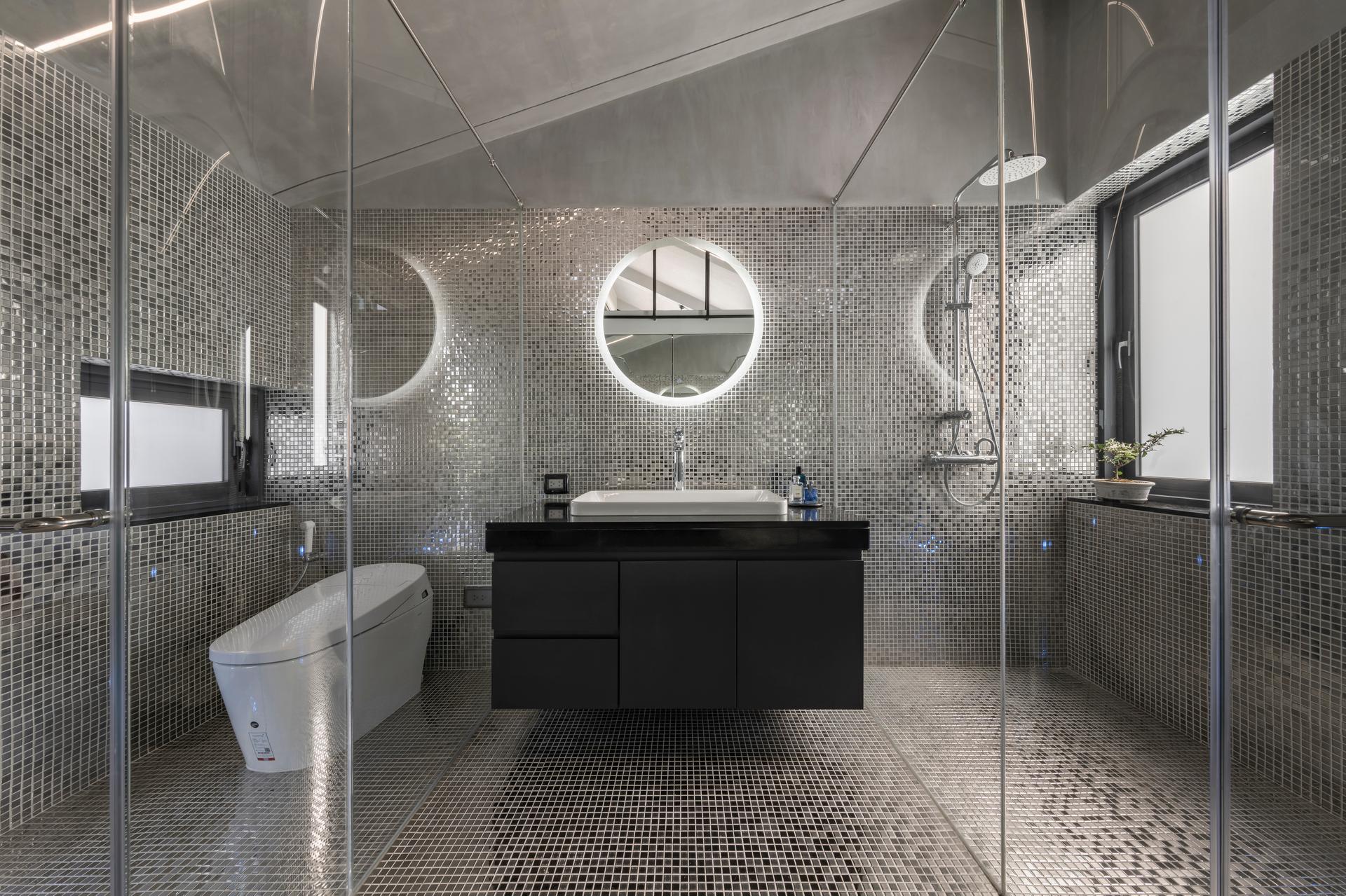 Reflection House - image 22