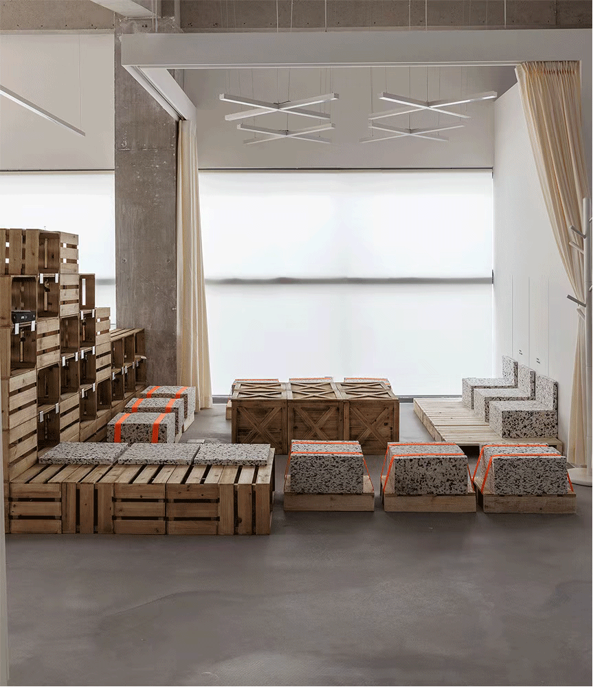 Ollie Studio Workplace Interior Design - image 11