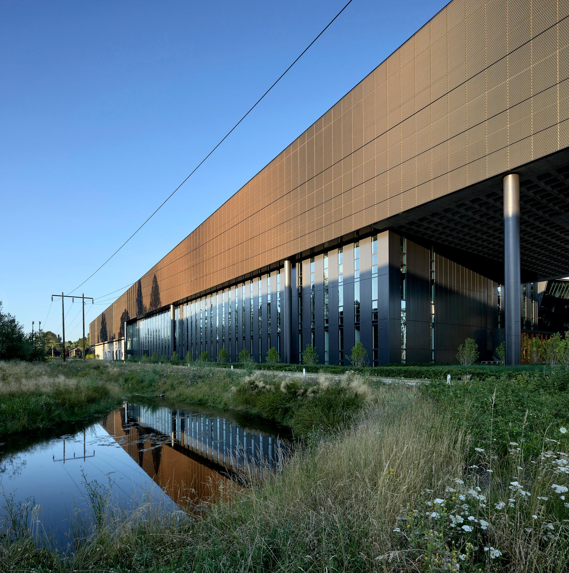 The LeBron James Innovation Center at Nike World Headquarters - image 12
