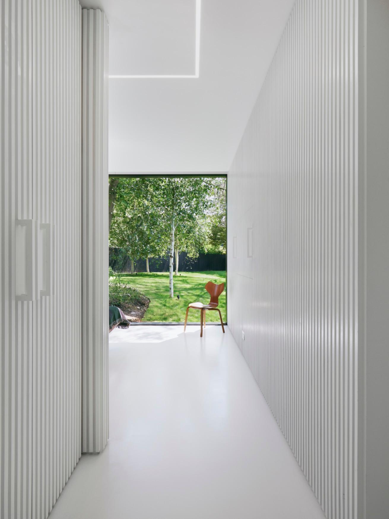 Invisible House - image 5
